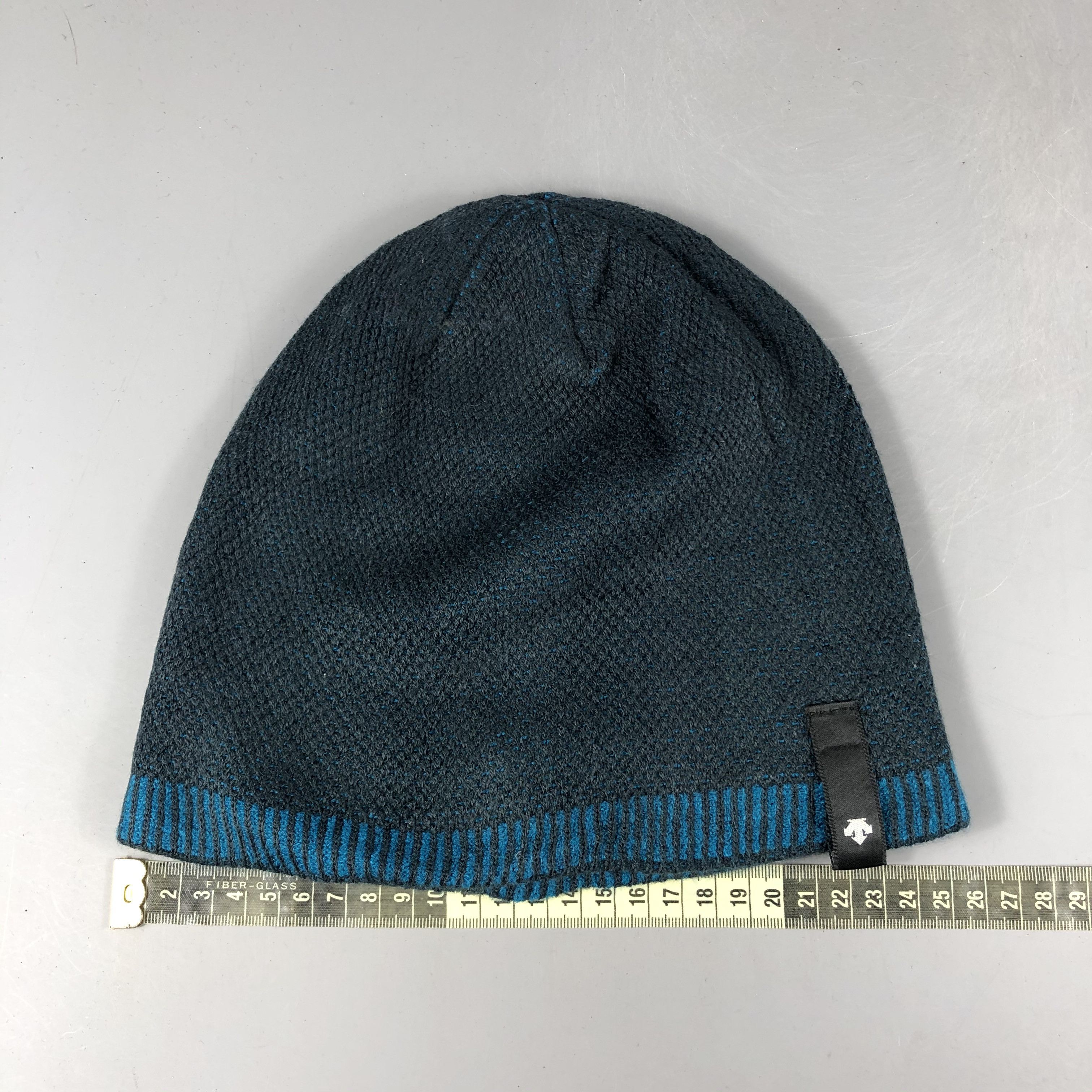 Descente × Japanese Brand × Vintage Descente Lip Beanie Snow Hat Snow Cap -D1082 Size ONE SIZE - 4 Thumbnail