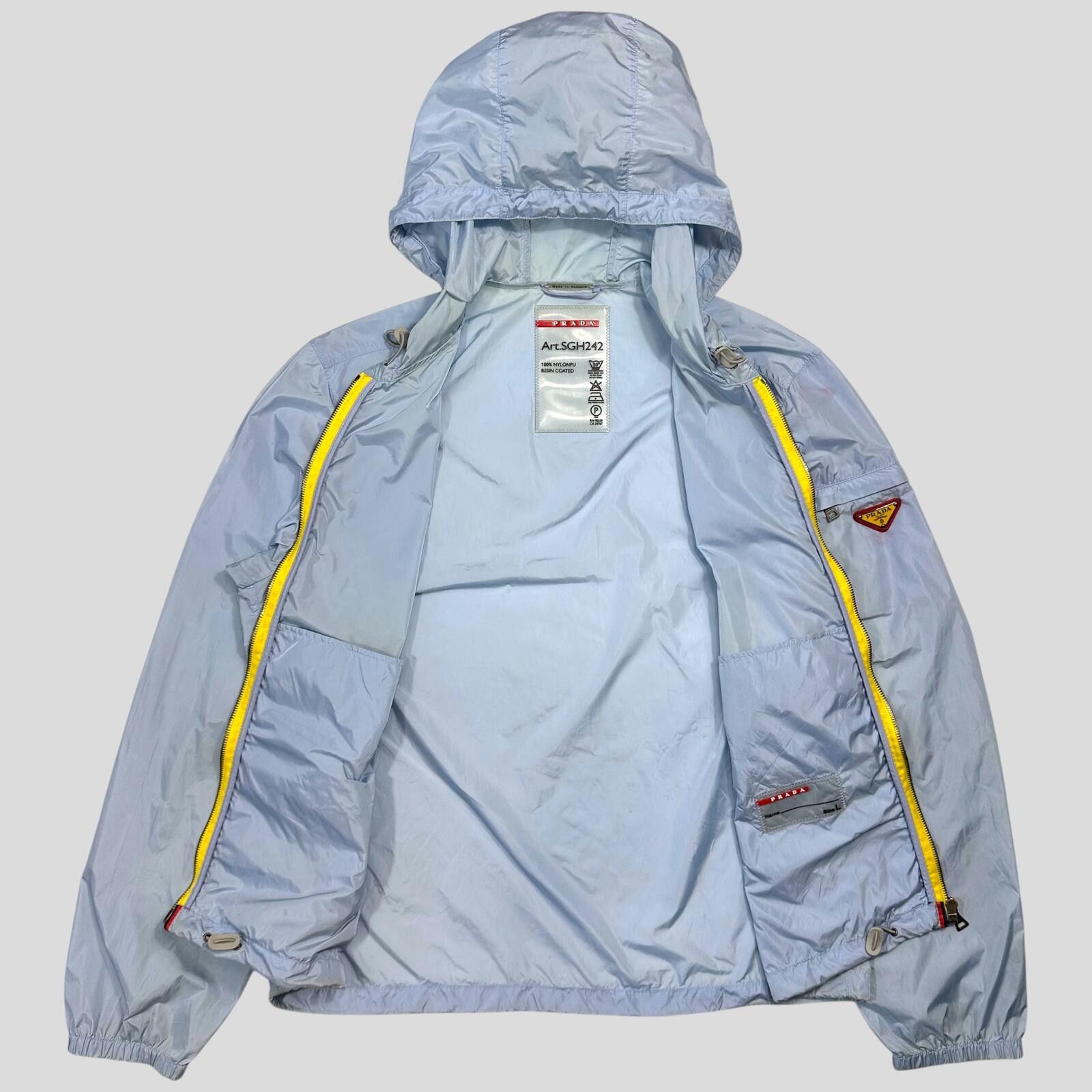 Prada Prada Milano 2010 Baby Blue Contrast Plaque Logo Jacket - L Size US L / EU 52-54 / 3 - 3 Thumbnail