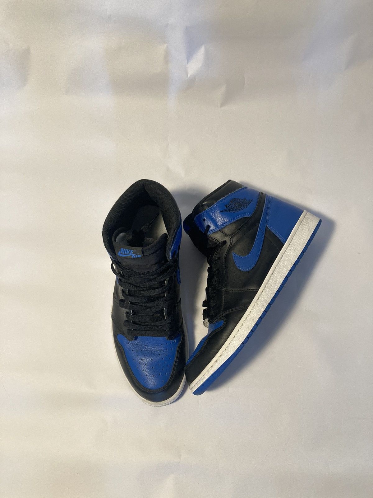 Jordan Brand Jordan 1 High Royal 2017 Size US 12 / EU 45 - 3 Thumbnail