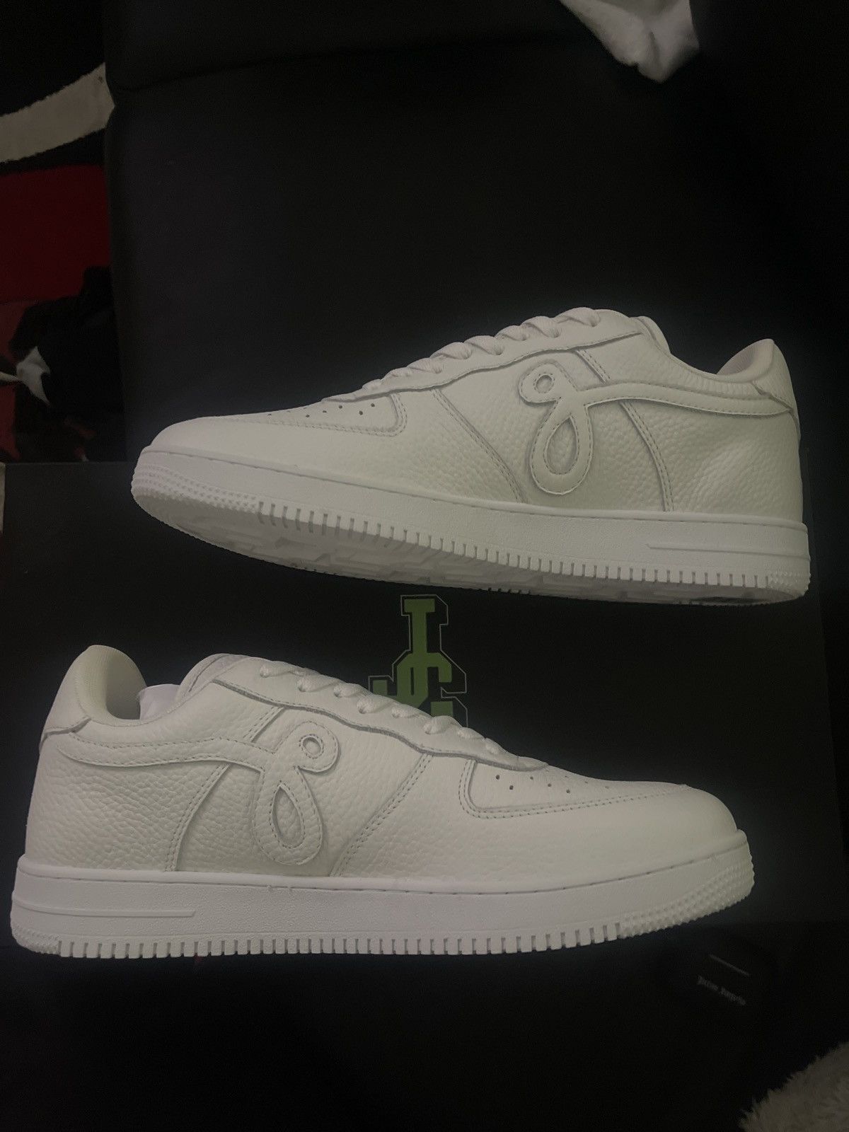 John Geiger White John Geiger GF-01 Size US 11 / EU 44 - 2 Thumbnail