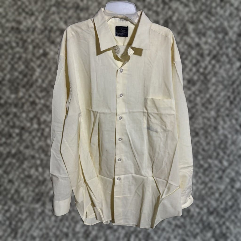 Sears VINTAGE Sears Premiere Perma-Prest Yellow Long Sleeve Button Up Shirt XL - 1960s, Cotton Blend, Secretary/Geek, Yellow, Button-Front, Mens Size US XL / EU 56 / 4 - 1 Thumbnail