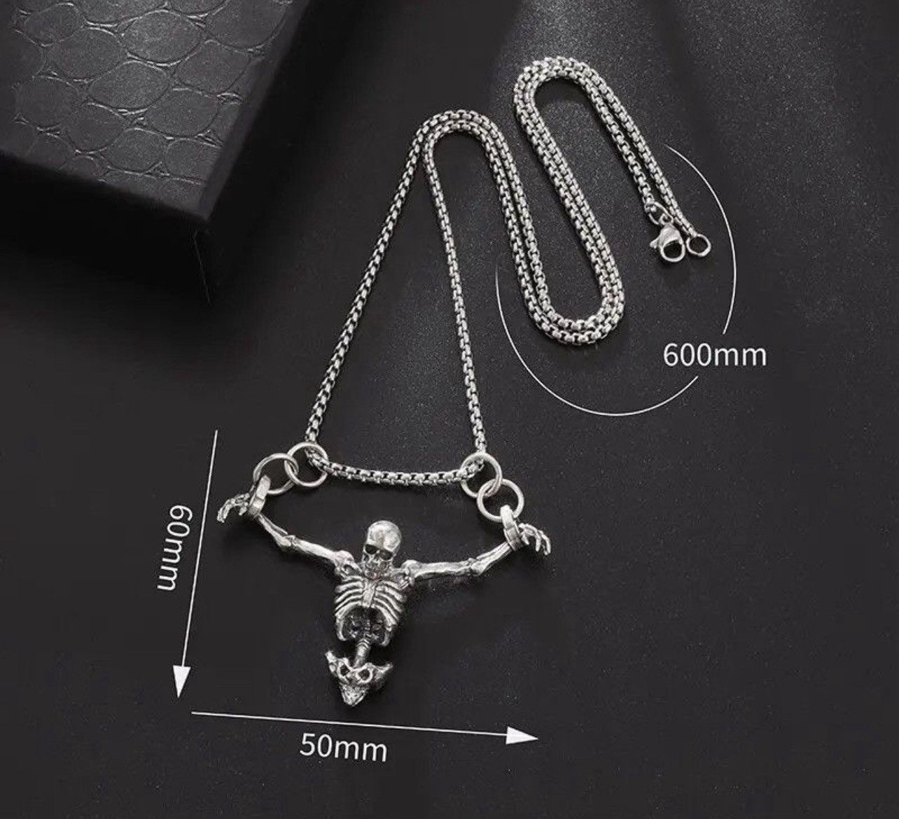 Jewelry Upper Body Skull Pendant Necklaces Size ONE SIZE - 2 Thumbnail