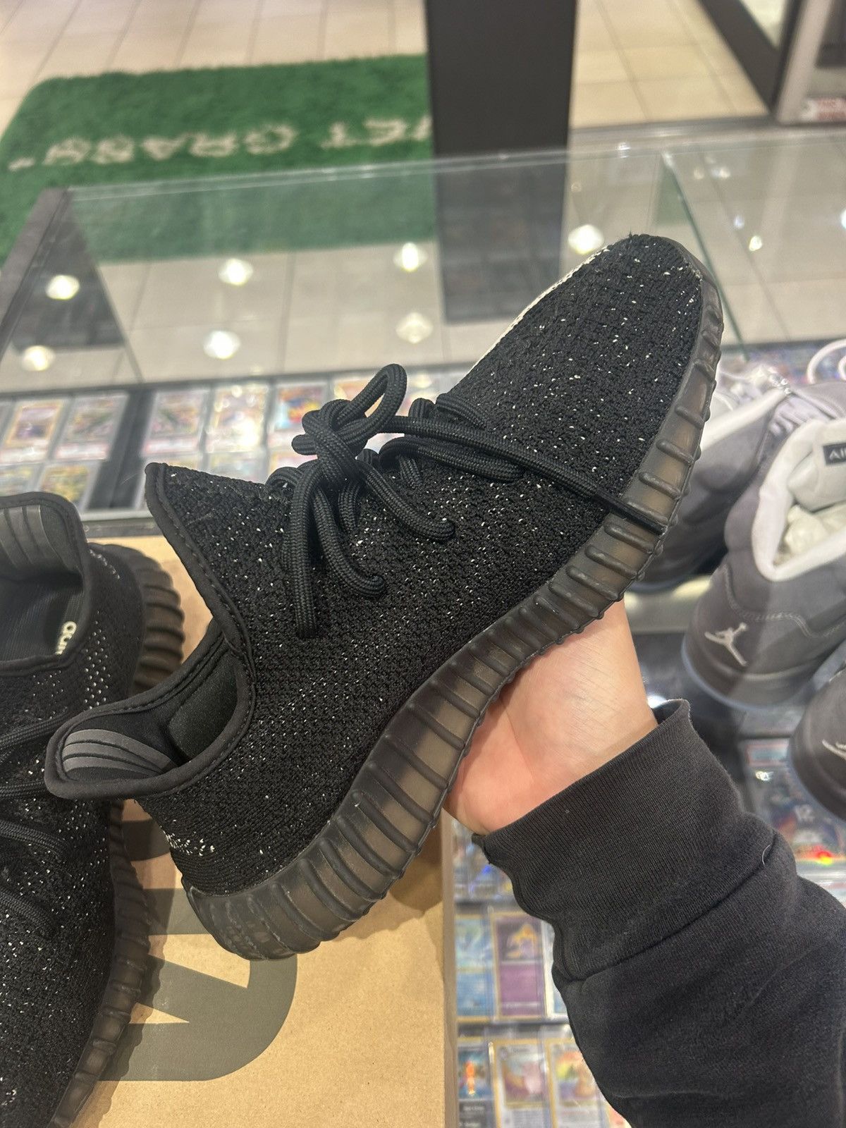 Yeezy Adidas Yeezy 350 Core Black White Size US 8 / EU 41 - 4 Thumbnail