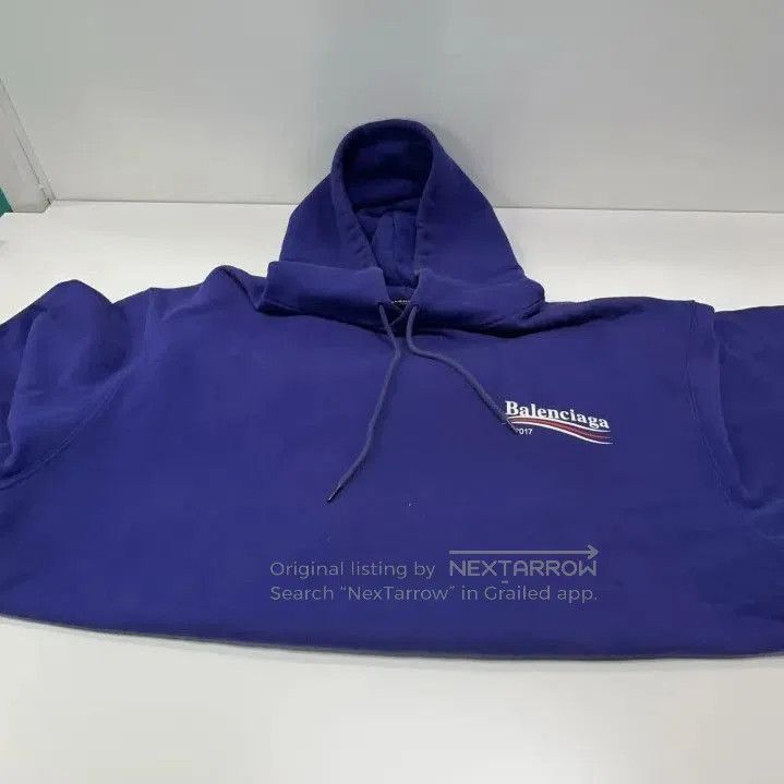 Balenciaga Balenciaga Blue Hooded Sweatshirt. Size US S / EU 44-46 / 1 - 1 Thumbnail