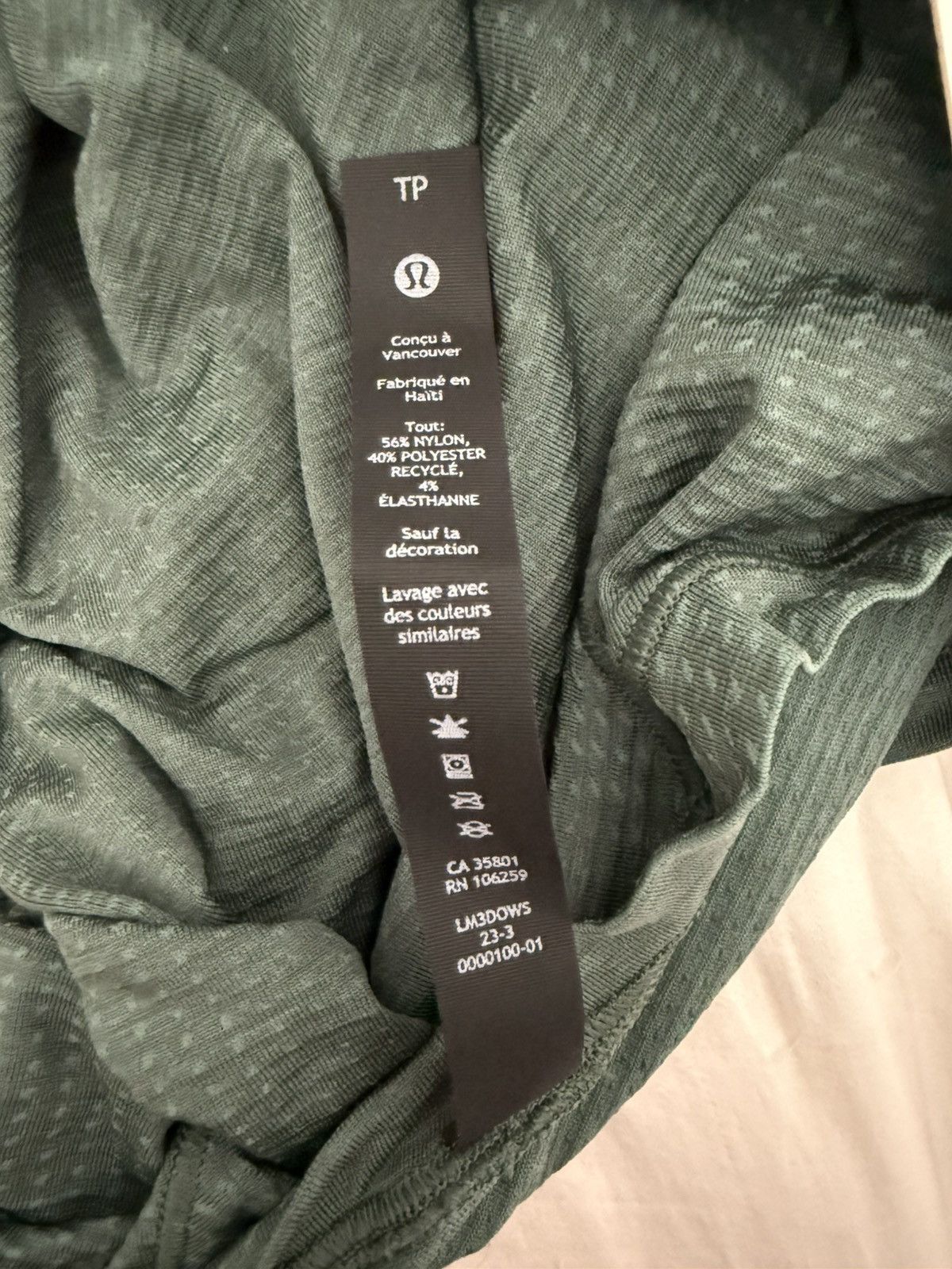 Lululemon Metal Vent Tech Short Short Sleeve Size US XS / EU 42 / 0 - 5 Thumbnail