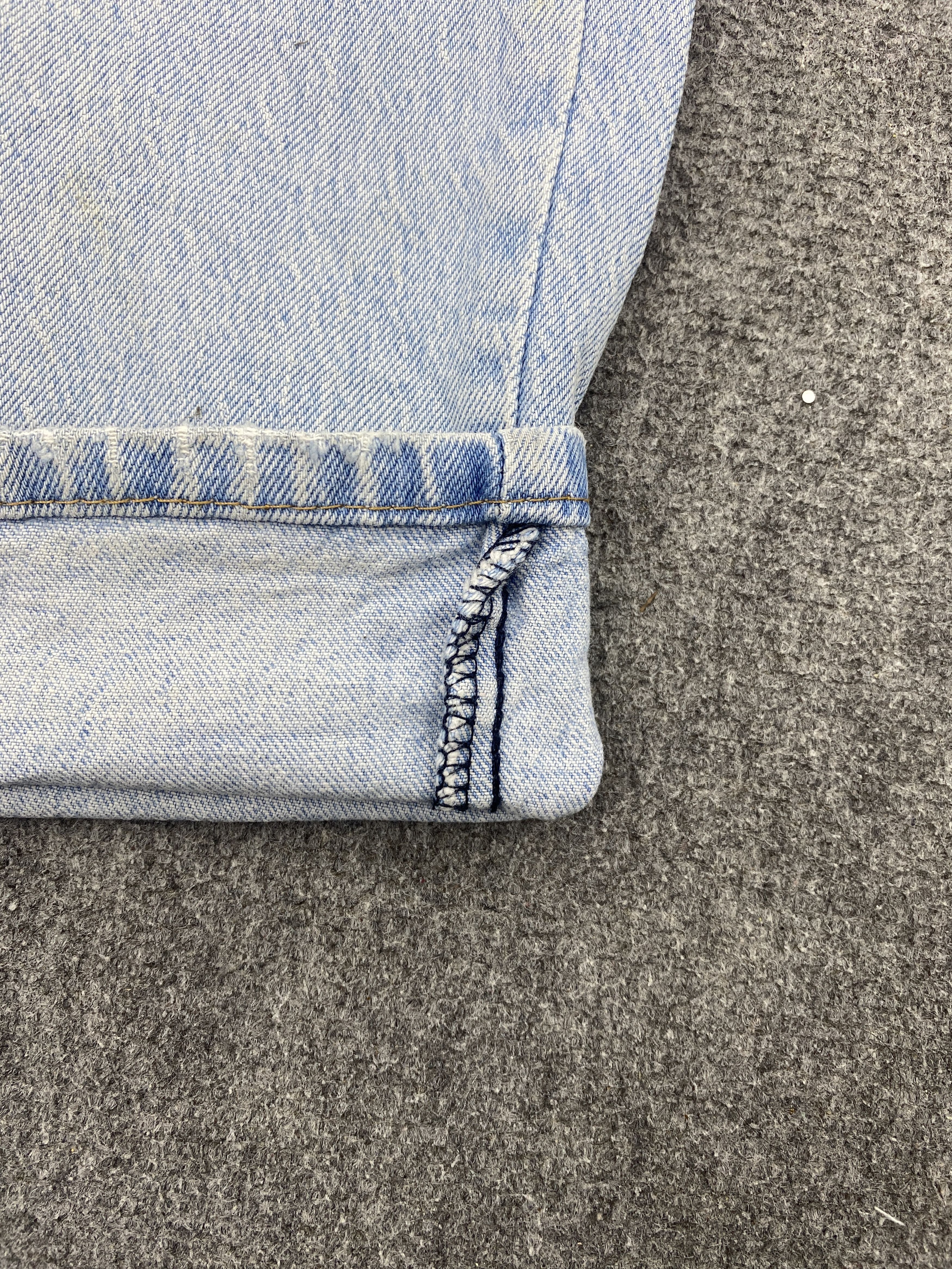 Levi's × Vintage Vintage Levi's 505 Light Washed Stained Jeans DP2653 Size US 34 / EU 50 - 10 Thumbnail