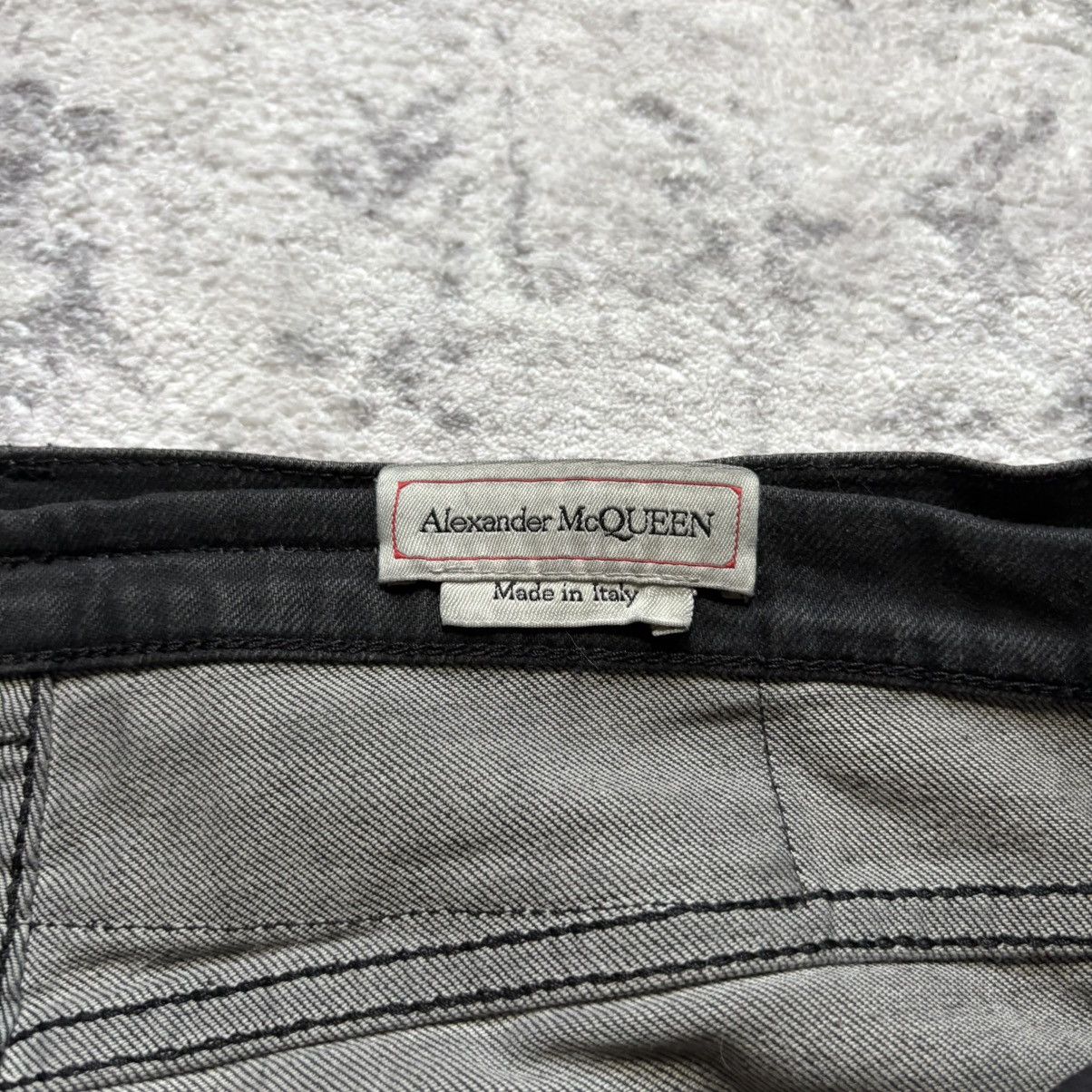 Alexander McQueen Alexander McQueen Studded Logo Branded Skinny Jeans Black Size US 30 / EU 46 - 11 Thumbnail