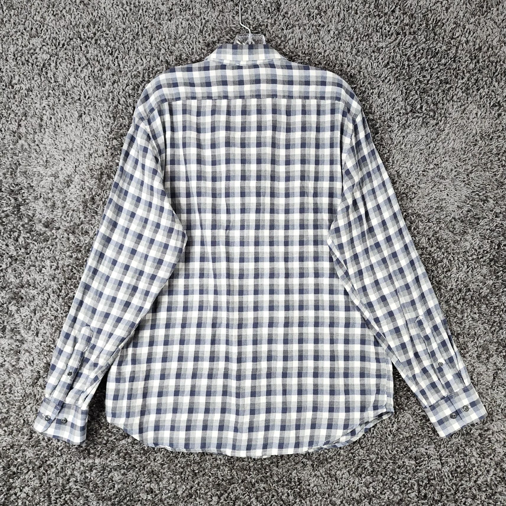 Banana Republic Banana Republic Shirt Men Long Sleeve Button-Up Flannel Plaid Gray Blue Size L Size US L / EU 52-54 / 3 - 5 Thumbnail