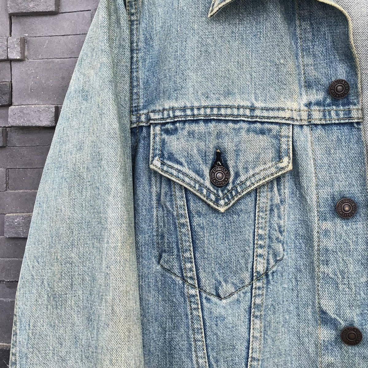 Levi's Vintage Clothing Vintage 90s LEVIS BIG E Trucker Jacket Size US M / EU 48-50 / 2 - 5 Thumbnail