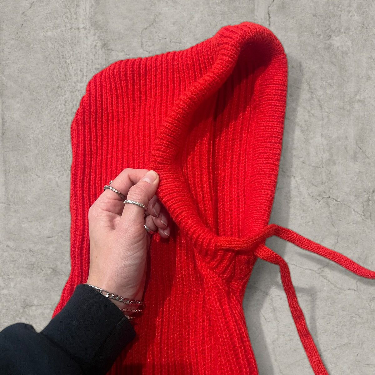 Japanese Brand Vintage style red bonnet snood hood scarf hat. One size Size ONE SIZE - 3 Thumbnail