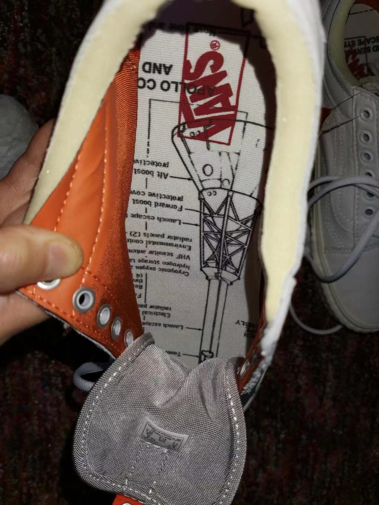 NASA × Vans Brand New* Vans Old Skool NASA Space Voyager True White Size US 8.5 / EU 41-42 - 7 Thumbnail
