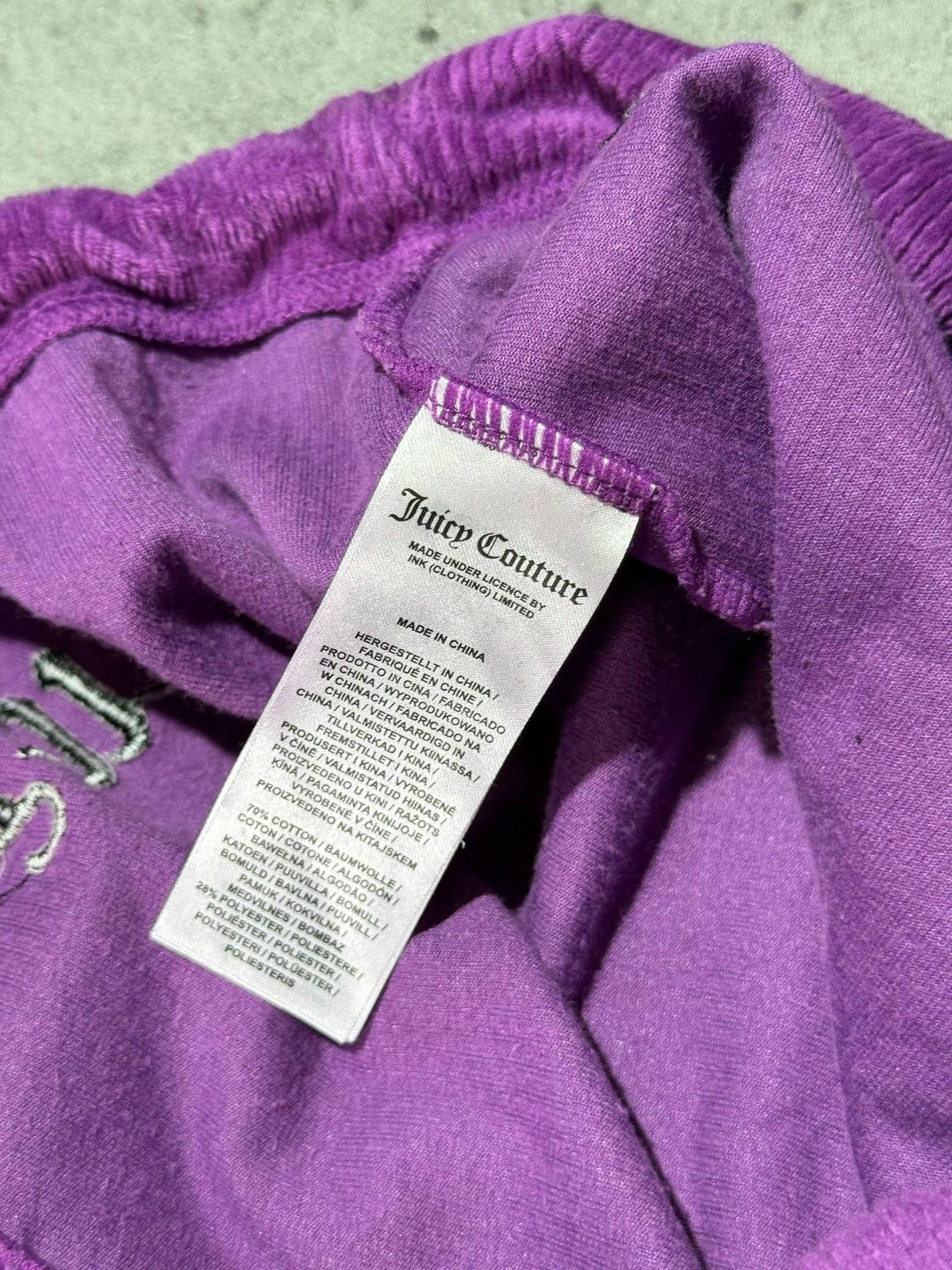 Juicy Couture Velveteen Velour Juice Couture purple pants bell bottom Size 30" / US 8 / IT 44 - 9 Thumbnail