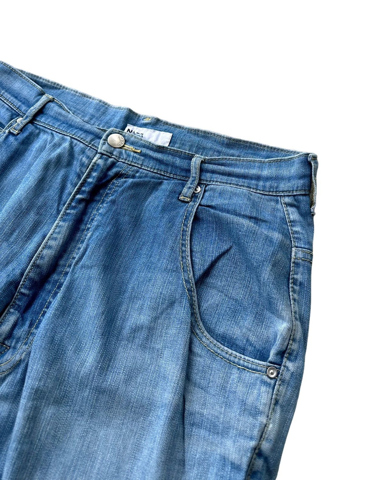 Ne-Net Ne-net by Issey Miyake buckle back jeans Size 30" / US 8 / IT 44 - 7 Thumbnail