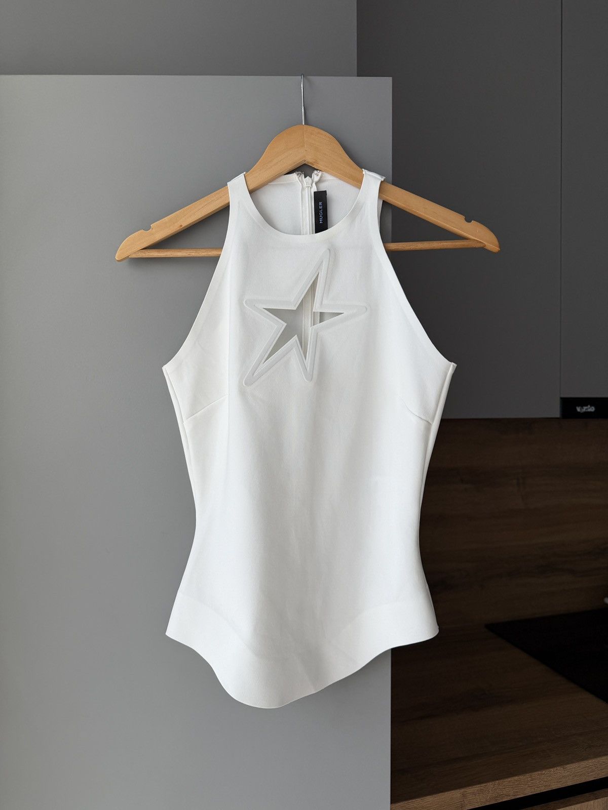 Mugler Mugler Star-Motif White Elastic Tank Top Size XS / US 0-2 / IT 36-38 - 1 Thumbnail