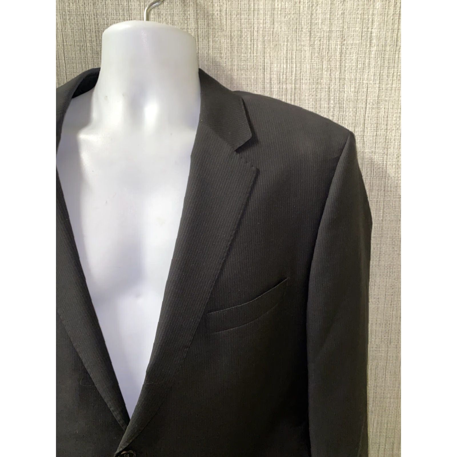 Hugo Boss HUGO BOSS Sport Coat 2 Button Pinstriped Black Wool 42R Mens Regular Casual Size US XS / EU 42 / 0 - 2 Thumbnail