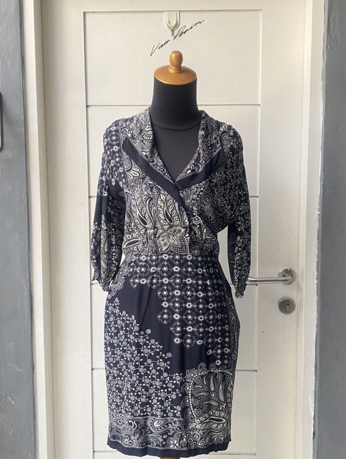 Etro ETRO Motive Dress Size XS / US 0-2 / IT 36-38 - 1 Thumbnail