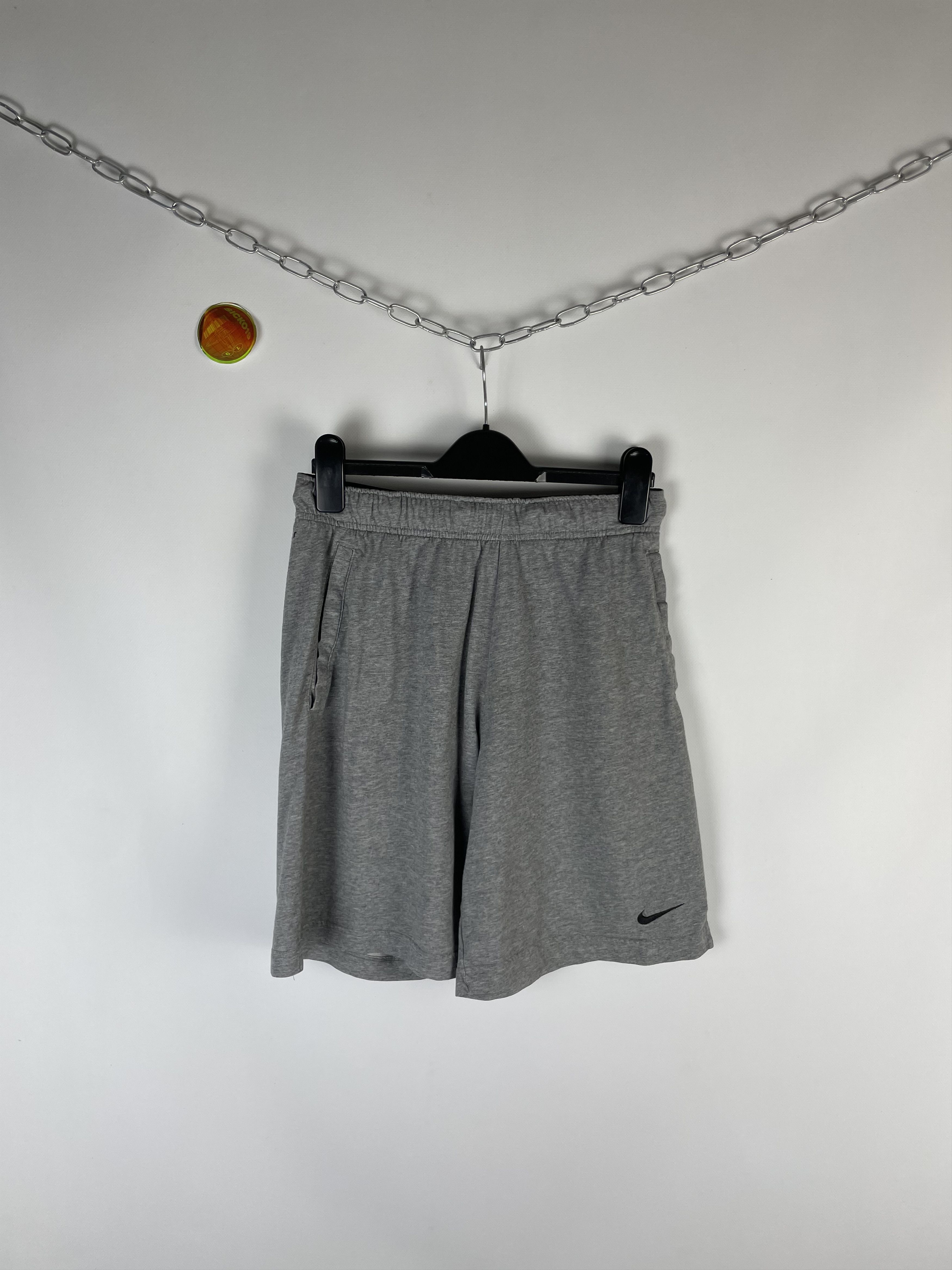 Nike Vintage Nike Shorts Size US 30 / EU 46 - 1 Thumbnail