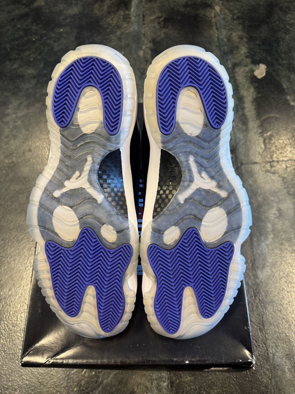 Jordan Brand Jordan 11 Concord Size US 12 / EU 45 - 5 Thumbnail