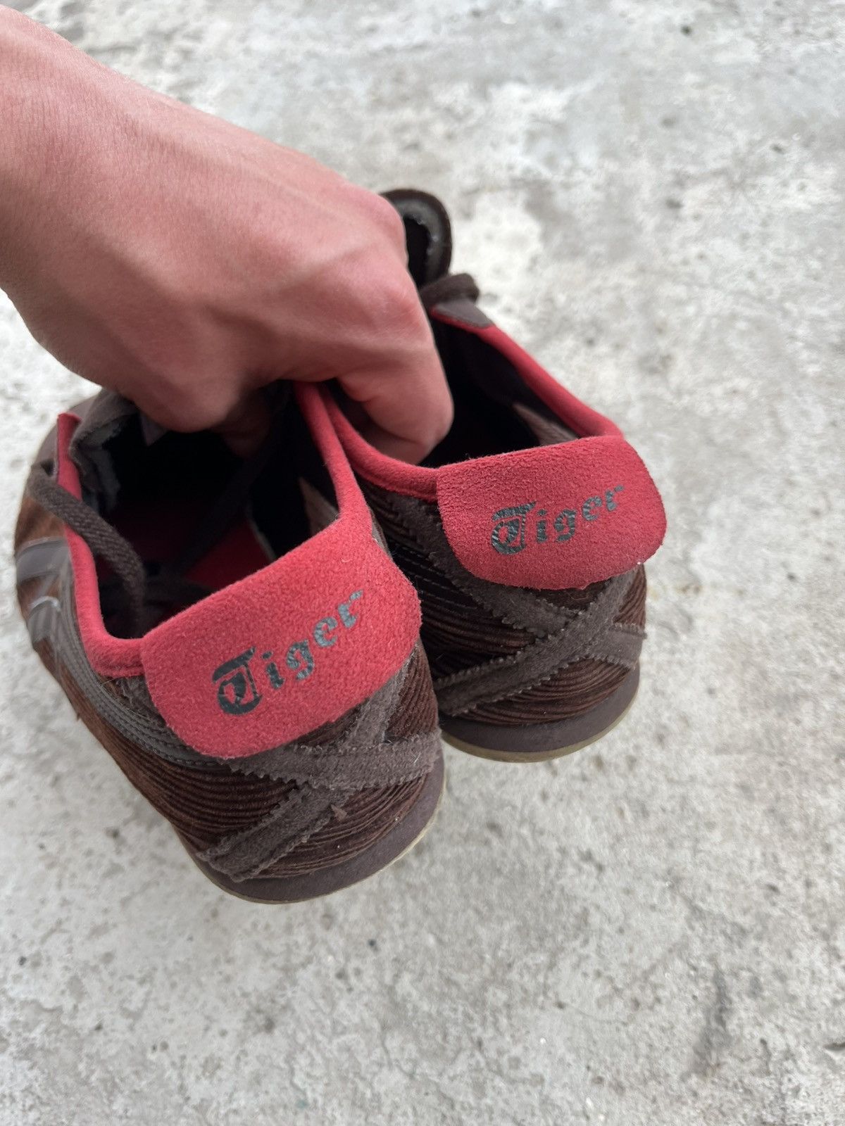 Asics × Onitsuka Tiger Asics by Onitsuka Tiger Mexico 66 Corduroy Brown Sneakers Size US 8 / EU 41 - 2 Thumbnail