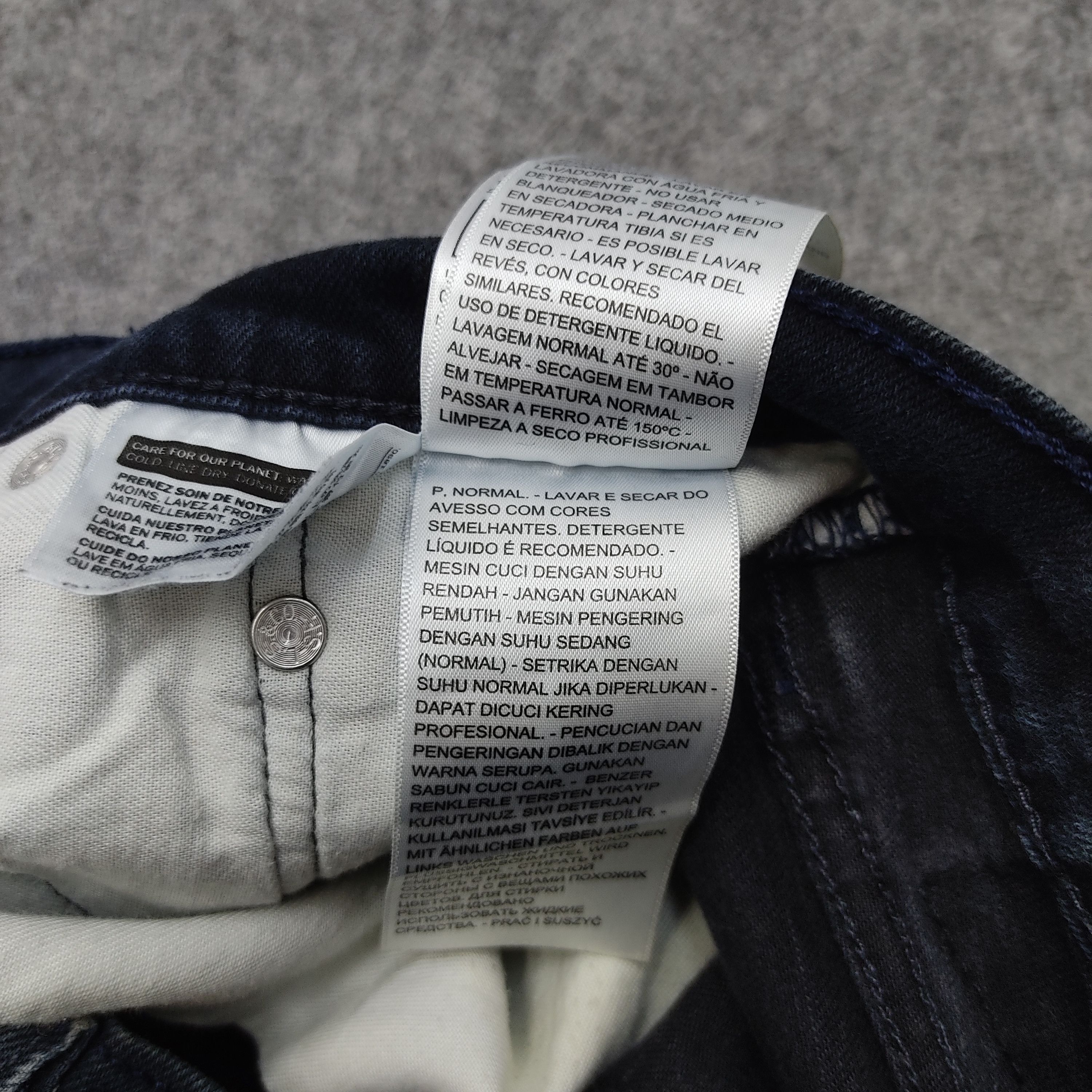 Levi's × Levi's Vintage Clothing × Vintage Vintage Levis 511 Jeans L109 Size US 28 / EU 44 - 12 Thumbnail
