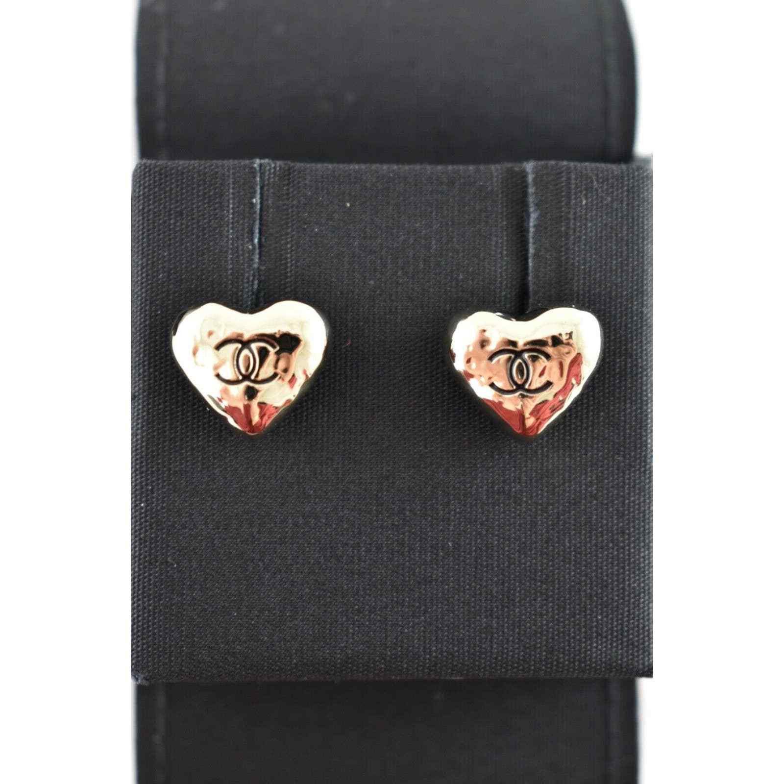 Chanel Chanel 22C Heart Shape Gold Black Statement Stud Earrings Size ONE SIZE - 5 Thumbnail