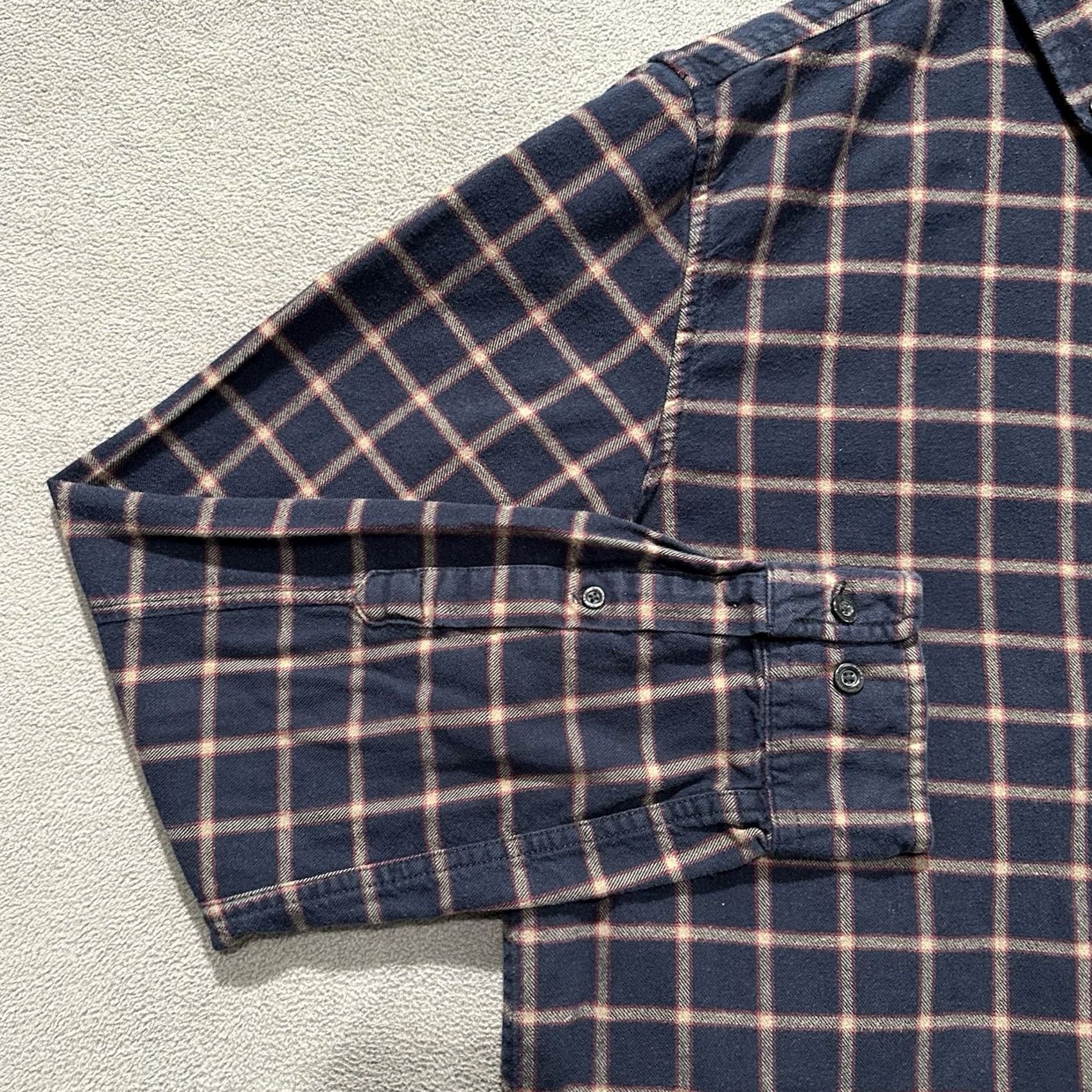 Vintage Fjallraven Shirt Medium Regular Fit Blue Plaid Button Down Flannel Mens Size US M / EU 48-50 / 2 - 7 Thumbnail