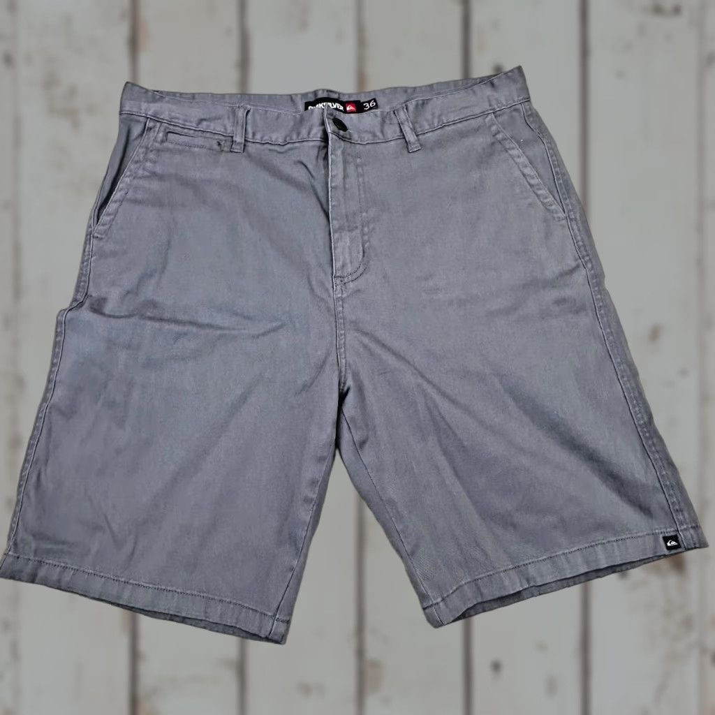 Quiksilver Quiksilver Gray Amphibian Shorts Mens 36 x 9 Flat Front Chino Board Surf Logo Pockets Easy Care 9 in Inseam Gray Mens Size US 36 / EU 52 - 1 Thumbnail