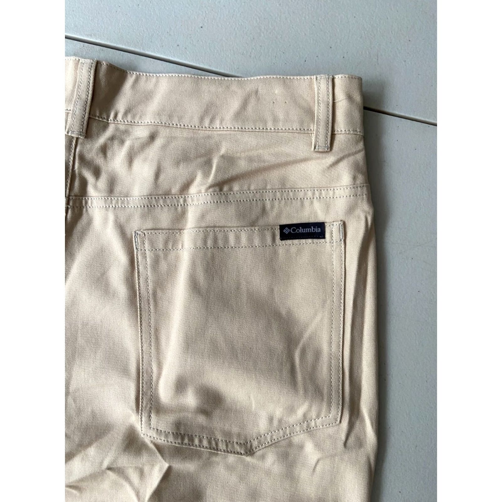 Vintage Columbia Mens Jeans Solid Beige Regular Fit Straight Jeans Mid Rise 34x31 Mens 34 Beige 5-Pocket USA Theme Size US 34 / EU 50 - 3 Thumbnail