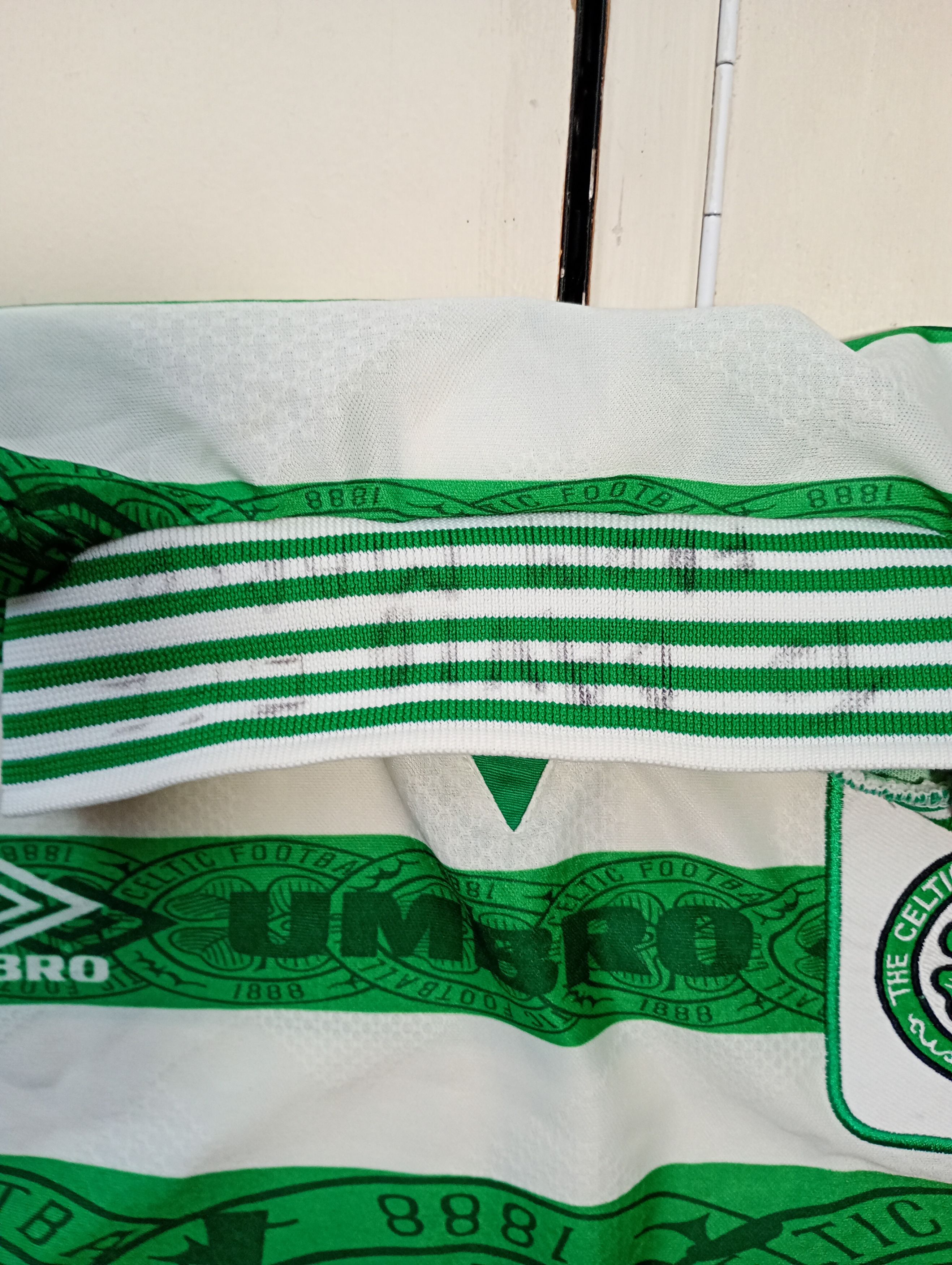 Umbro Umbro Celtic FC Home Jersey 1995-1997 Size US L / EU 52-54 / 3 - 14 Thumbnail