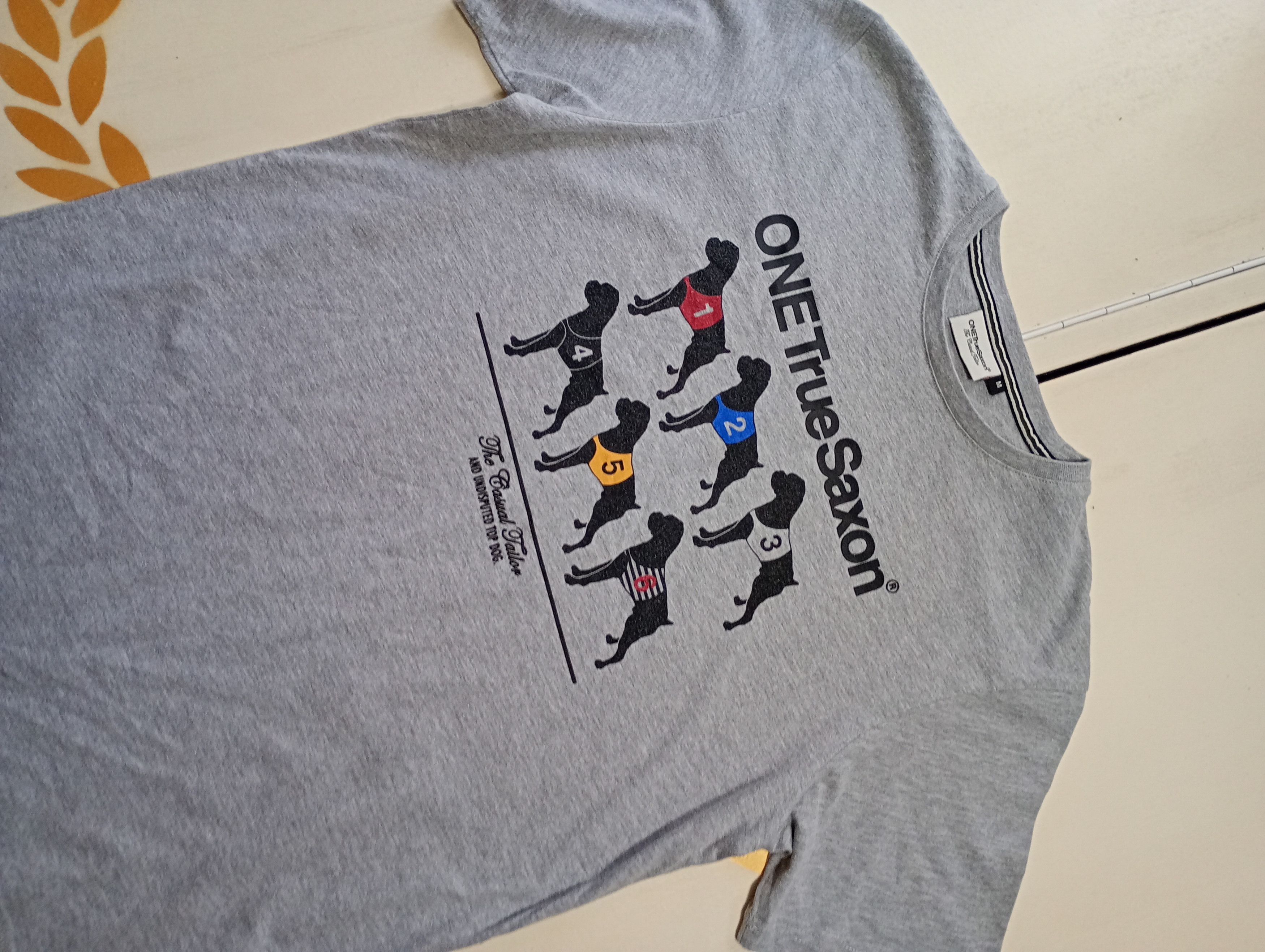 Vintage One True Saxon T-Shirt Size US M / EU 48-50 / 2 - 6 Thumbnail
