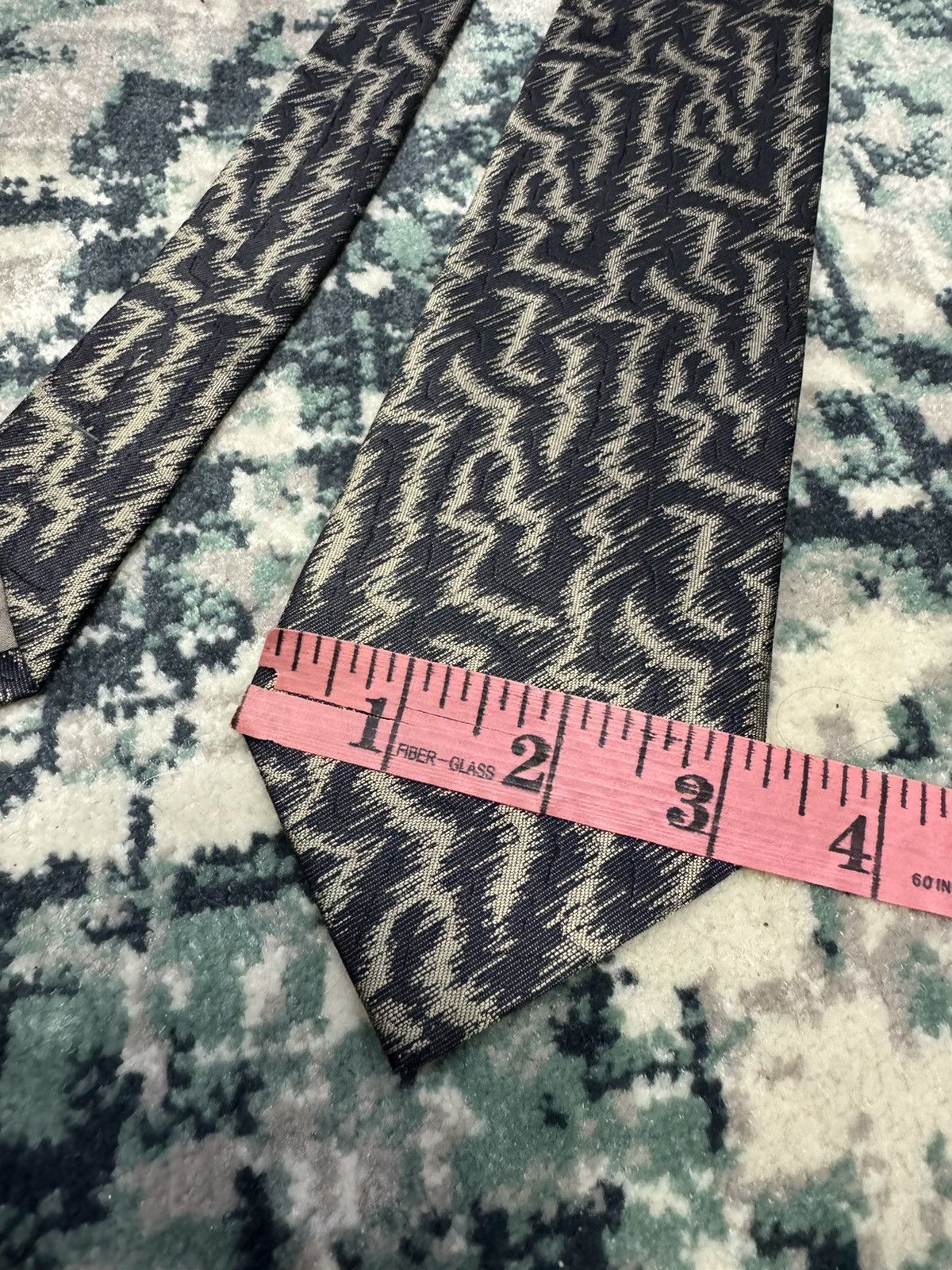 Issey Miyake × Vintage VINTAGE ISSEY MIYAKE ABSTRACT PATTERN NECK TIE Size ONE SIZE - 3 Thumbnail