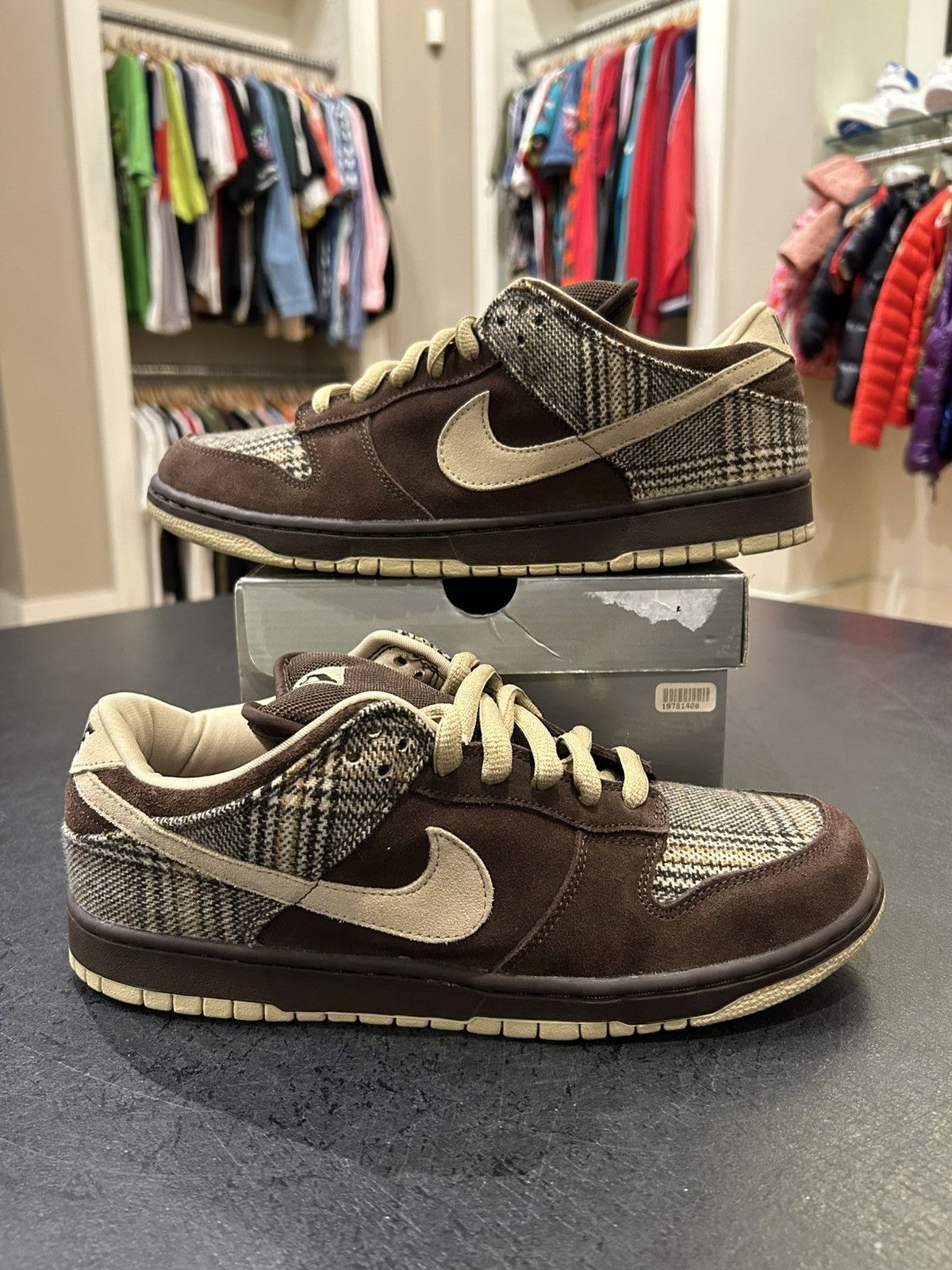 Nike Nike SB Dunk Low ‘Tweed’ Size US 10.5 / EU 43-44 - 1 Thumbnail