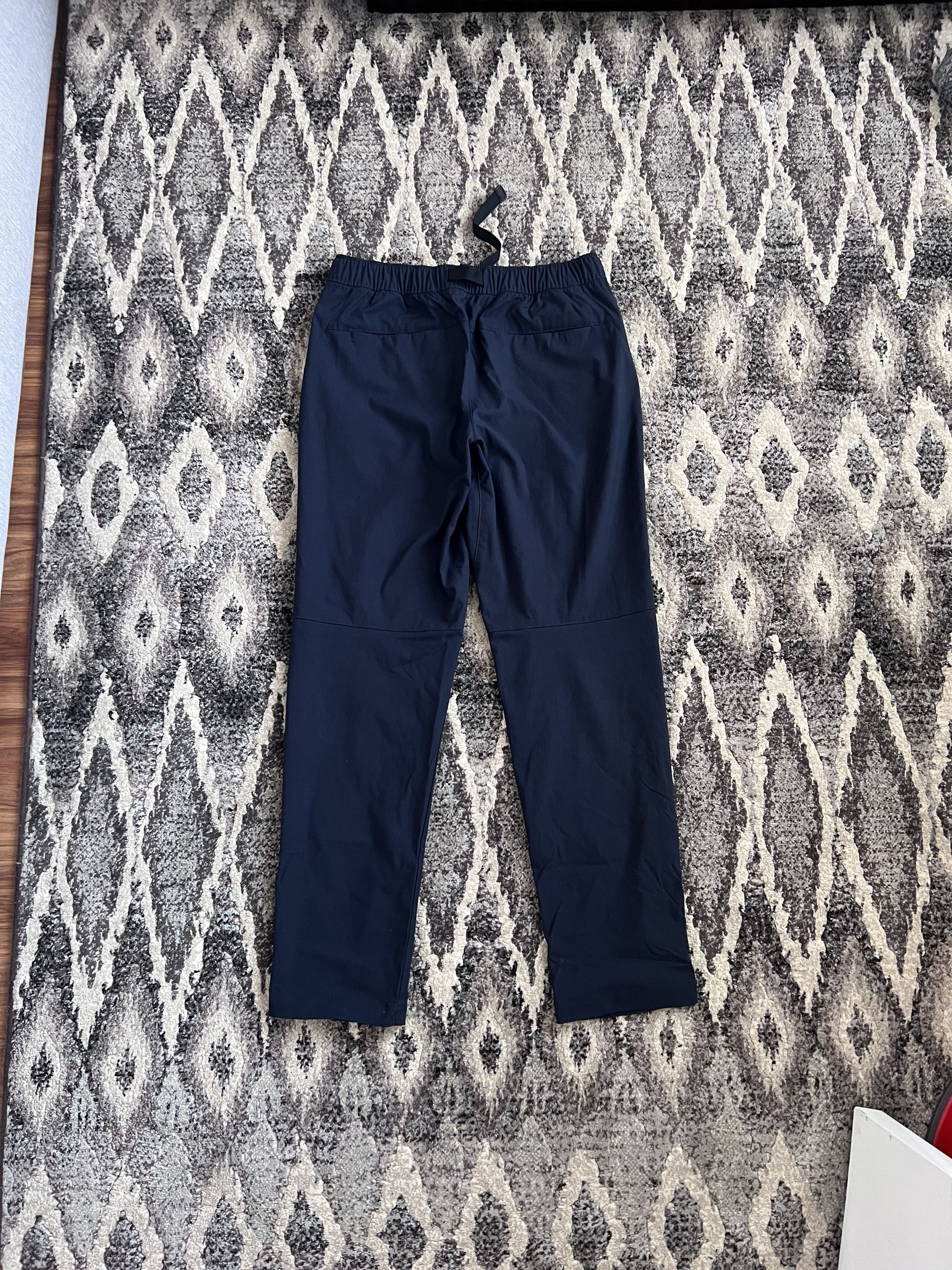 Uniqlo US M (30-33in) Uniqlo Slim Fit Wind Proof Pants Size US 31 - 3 Thumbnail