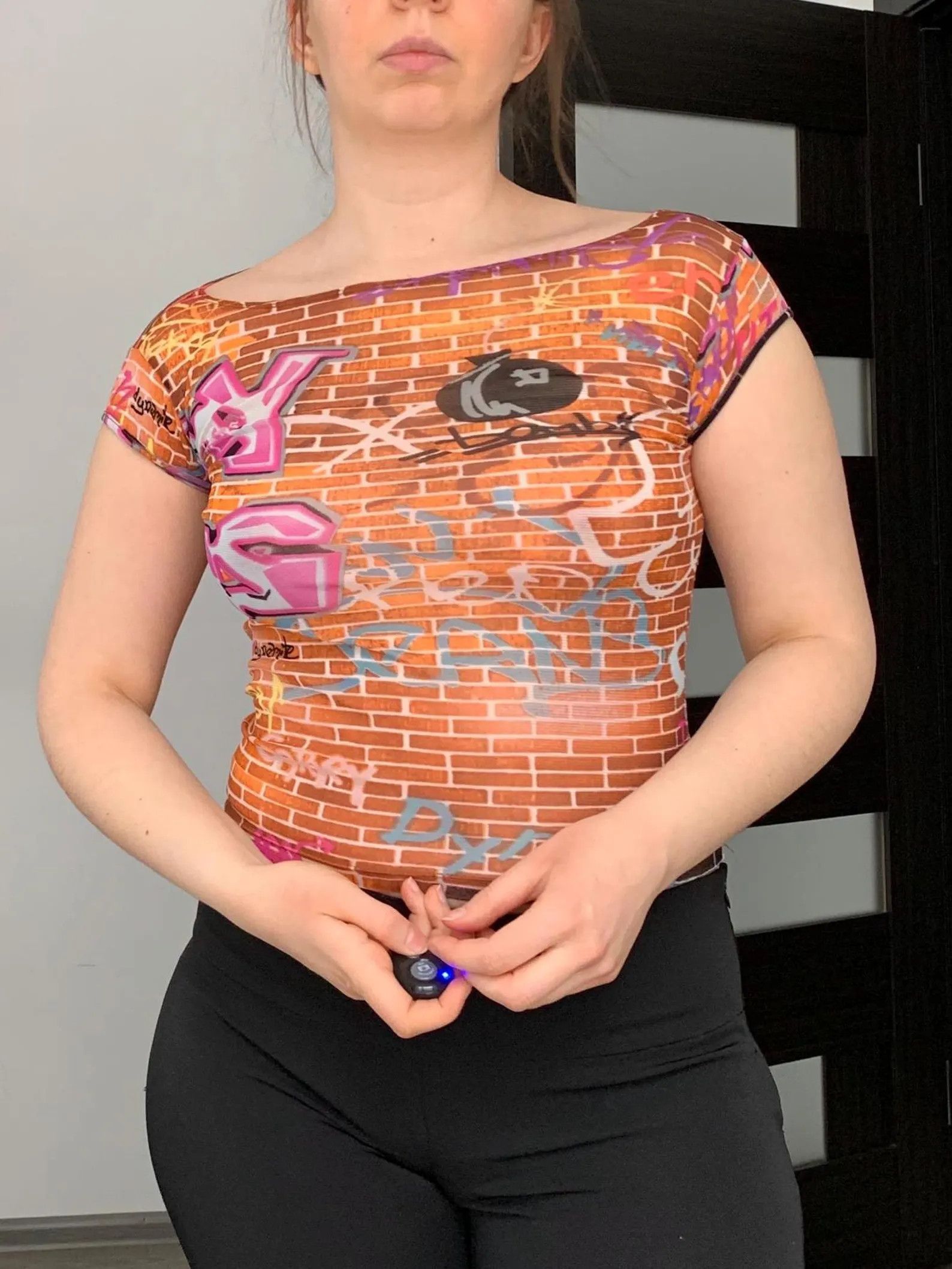 DKNY Share Vintage DKNY Mesh Graphic Graffiti Print Tee Size S / US 4 / IT 40 - 4 Thumbnail