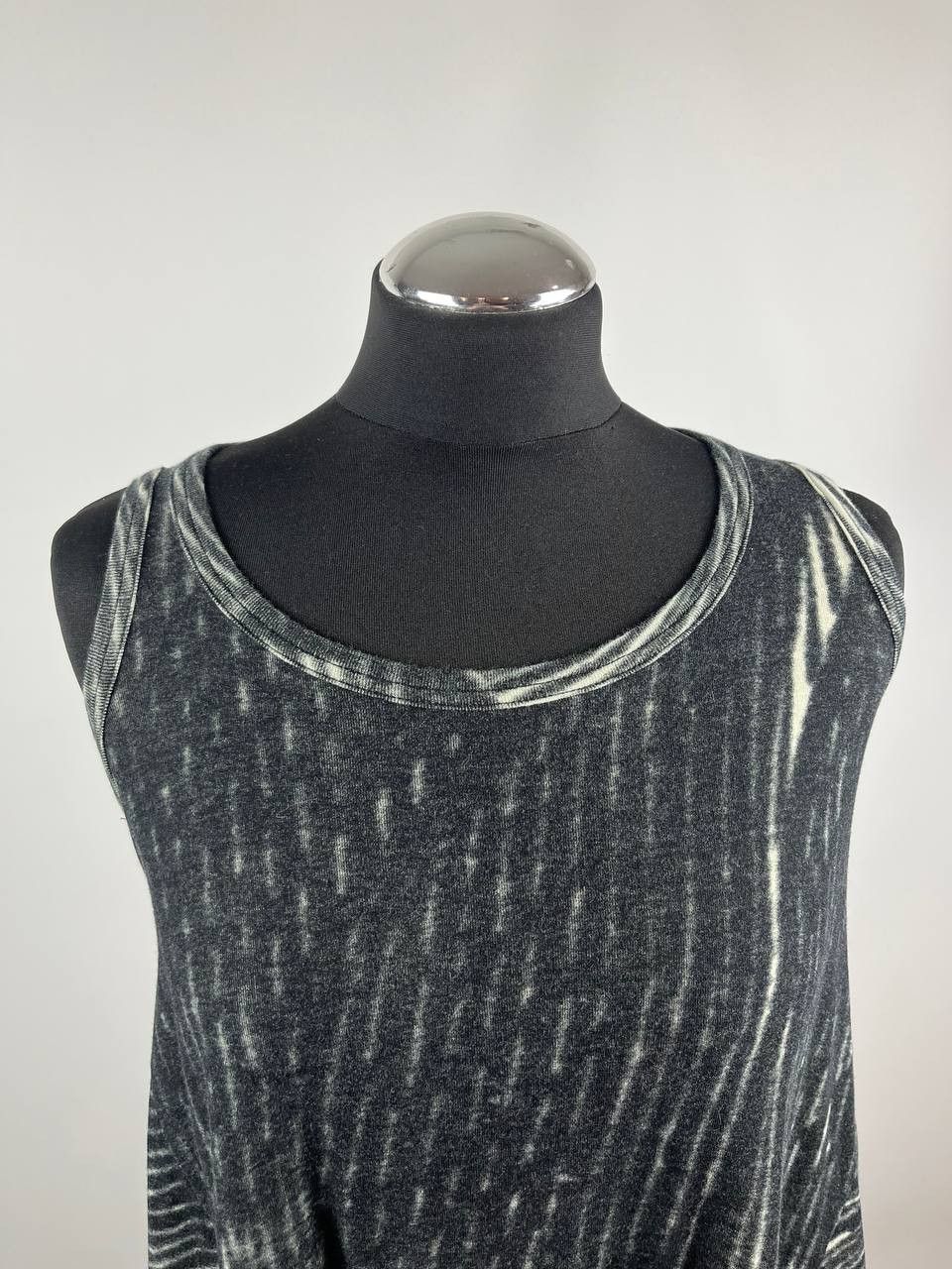 Rundholz Rundholz Avant Garde Black Stripe Tank Top Blouse Size M Size M / US 6-8 / IT 42-44 - 5 Thumbnail