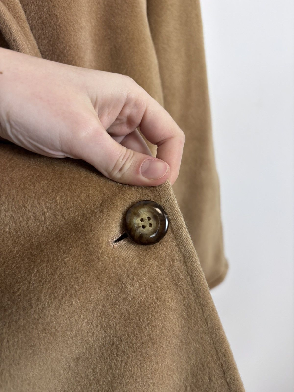 Max Mara Max Mara Women’s Camel Brown Wool Fur Oversized Icon Coat Size L / US 10 / IT 46 - 8 Thumbnail