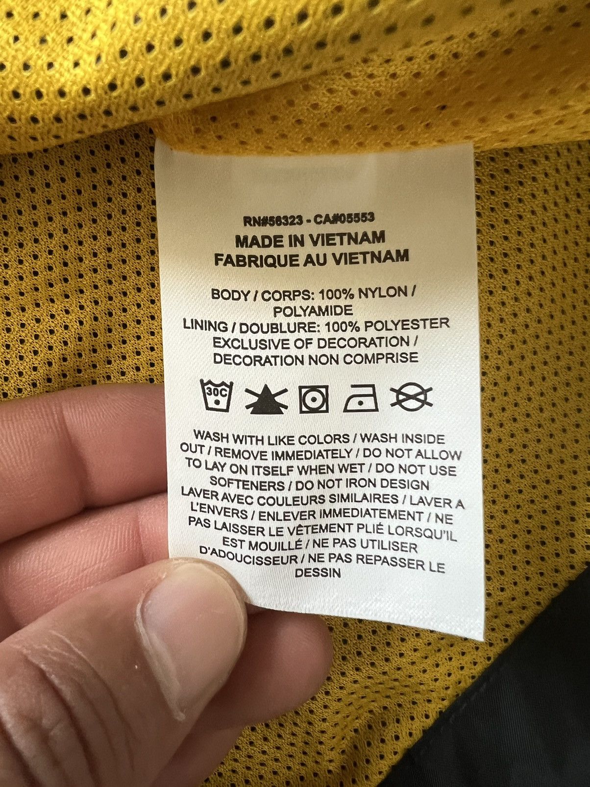 Nike Nike Los Angeles Lakers Courtside Loose Fit Black Jacket Size US XL / EU 56 / 4 - 10 Thumbnail