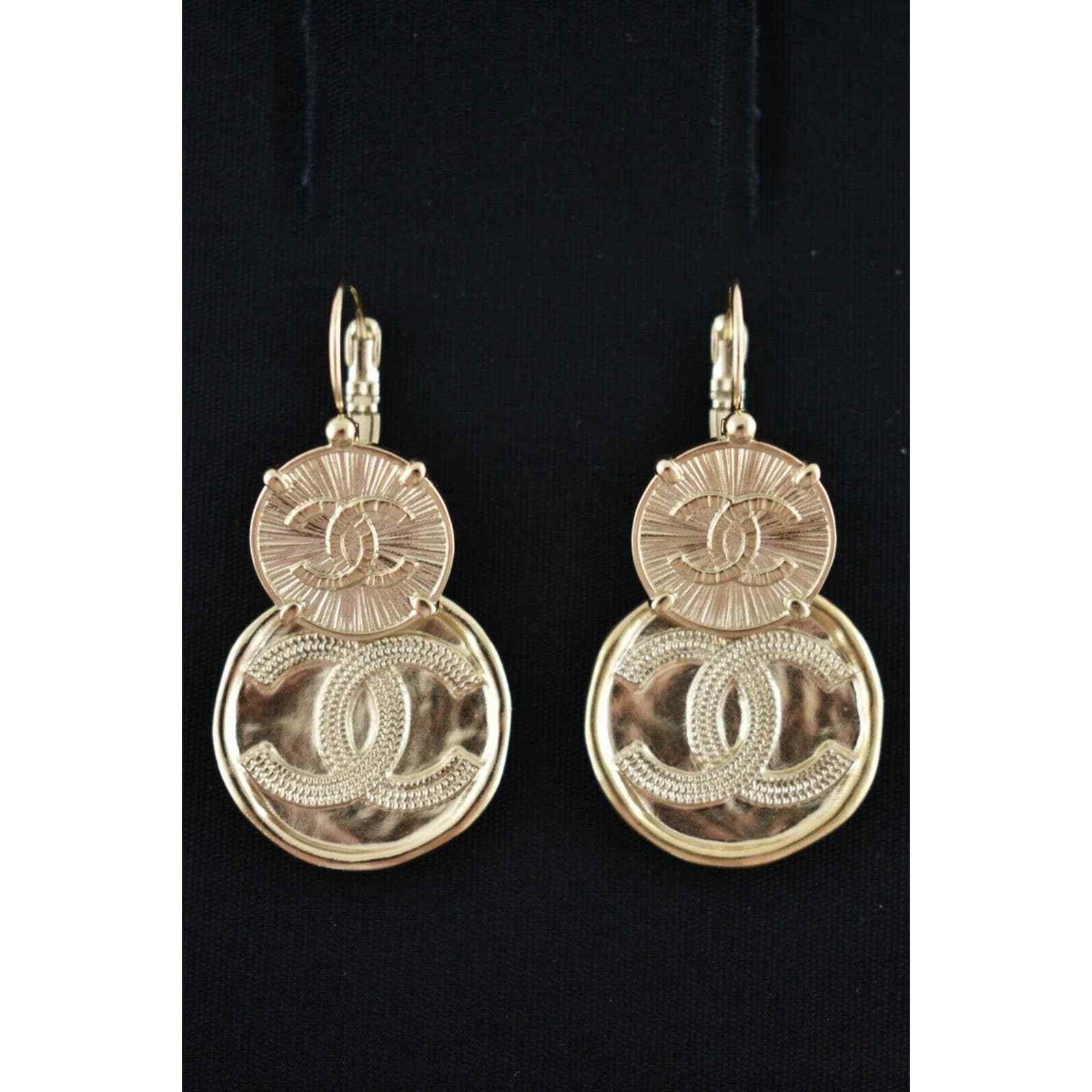 Chanel Chanel Gold Logo Circle Dangle Drop Statement Hoop Earrings Size ONE SIZE - 1 Thumbnail