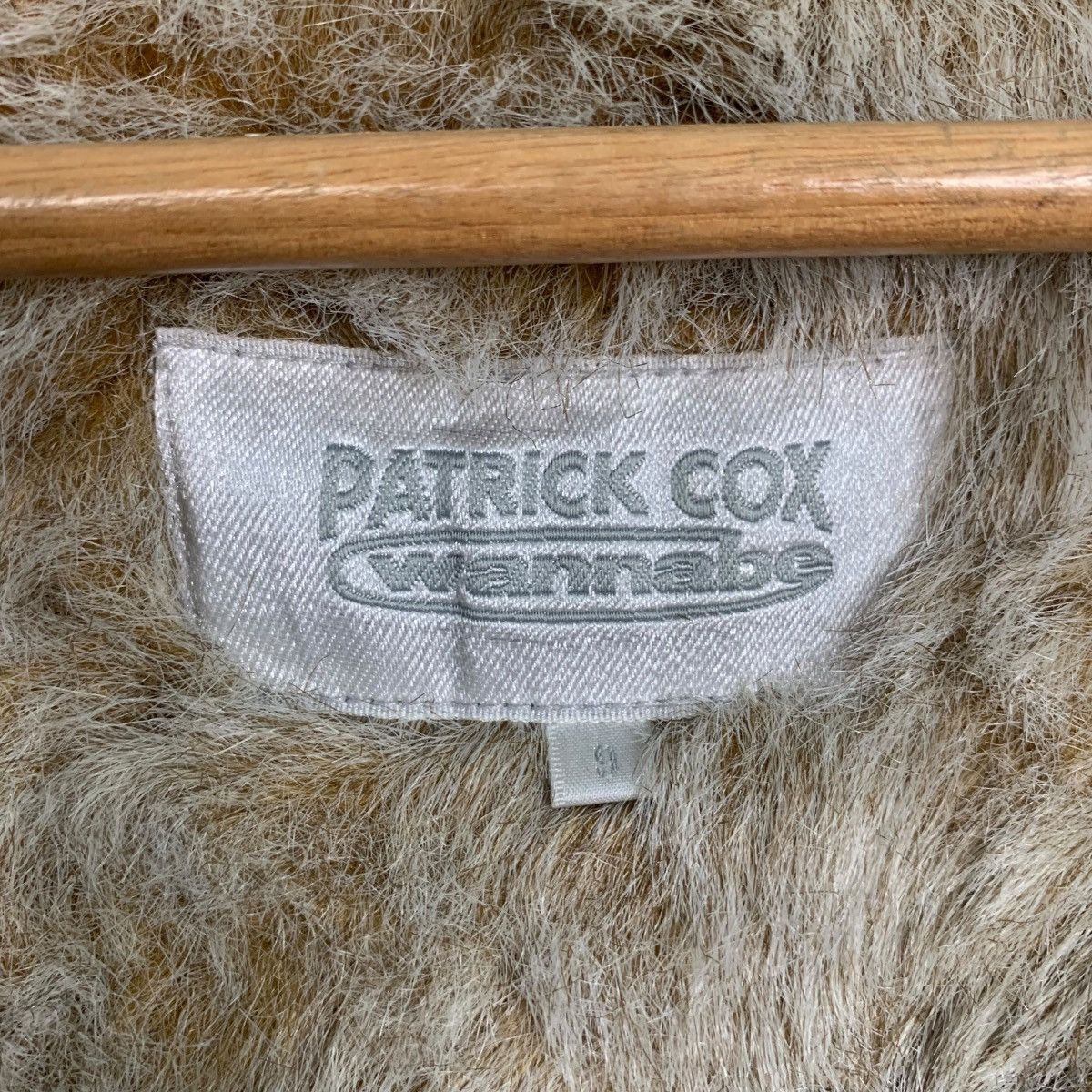 Patrick Cox Vintage PATRICK COX Trashed Rusty Faux Fur Jacket #2749-C124 Size S / US 4 / IT 40 - 13 Thumbnail