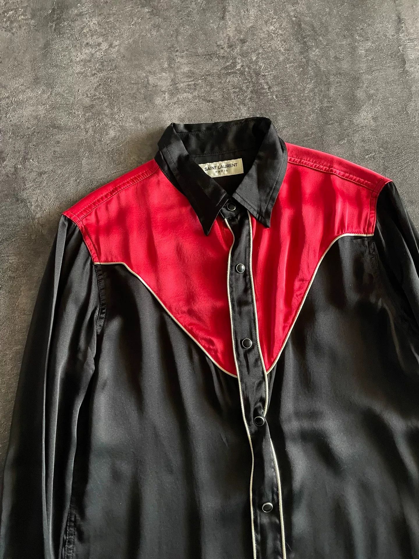 Saint Laurent Paris black and red silk shirt by Saint Laurent. Size US M / EU 48-50 / 2 - 4 Thumbnail