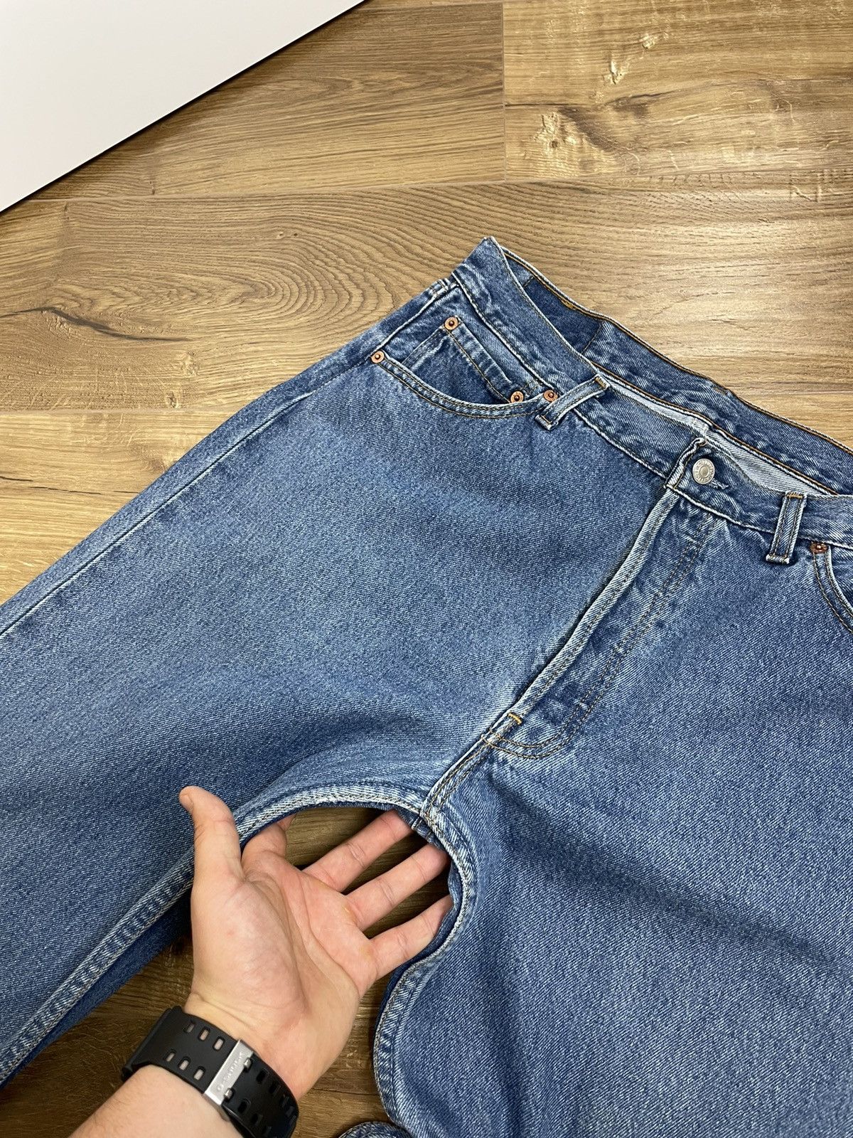 Levi's × Vintage Vintage Levi’s 501 Red Tab Made in UK Blue Stonewashed Jeans Size US 36 / EU 52 - 7 Thumbnail