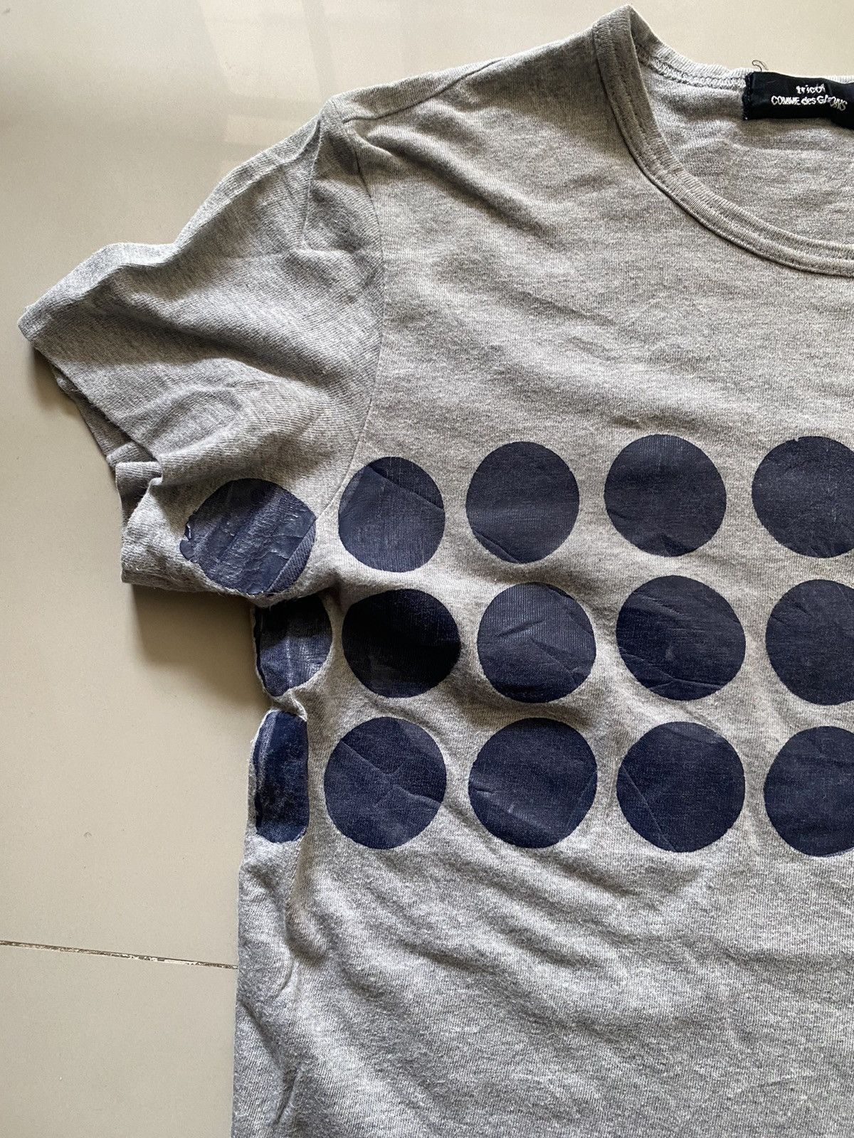 Tricot Comme des Garcons vintage polkadot rubber dye short sleeve Size M / US 6-8 / IT 42-44 - 5 Thumbnail