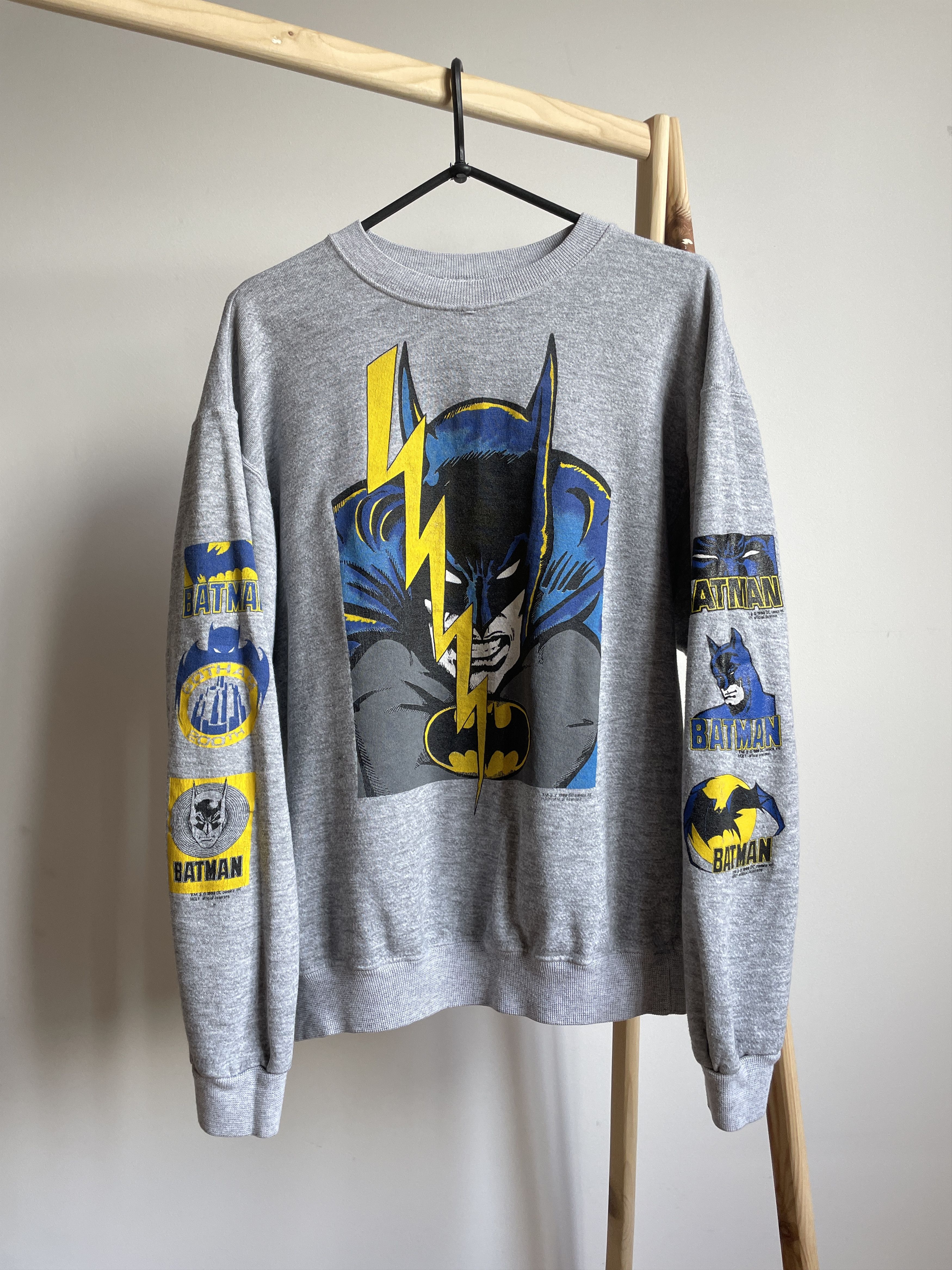 DC Comics The Batman Gotham 200th Vintage 1989 Sweatshirt Size M Size US M / EU 48-50 / 2 - 1 Thumbnail