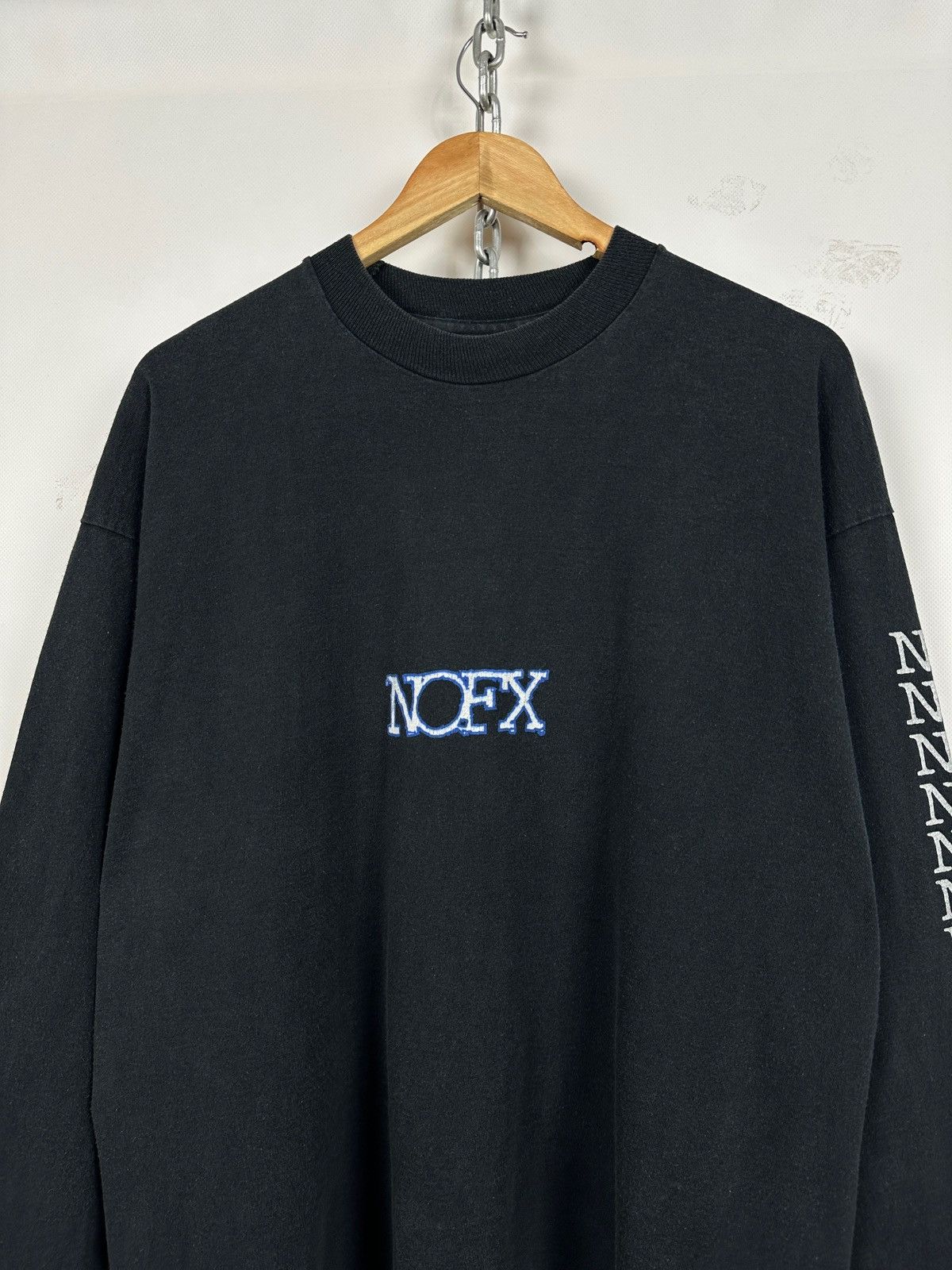 Band Tees 1995 Vintage NOFX Tour Punk Rock Long Sleeve T-Shirt Size US XL / EU 56 / 4 - 13 Thumbnail