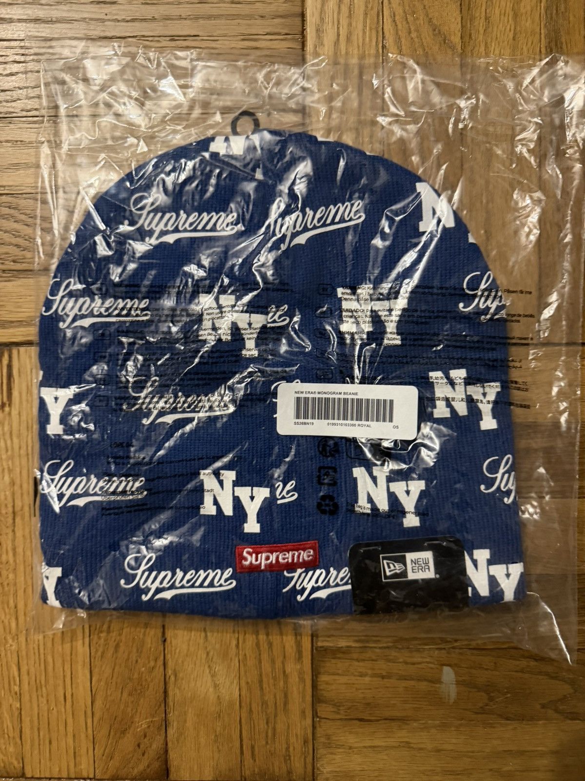 New Era × Supreme Blue supreme monogram beanie Size ONE SIZE - 2 Thumbnail