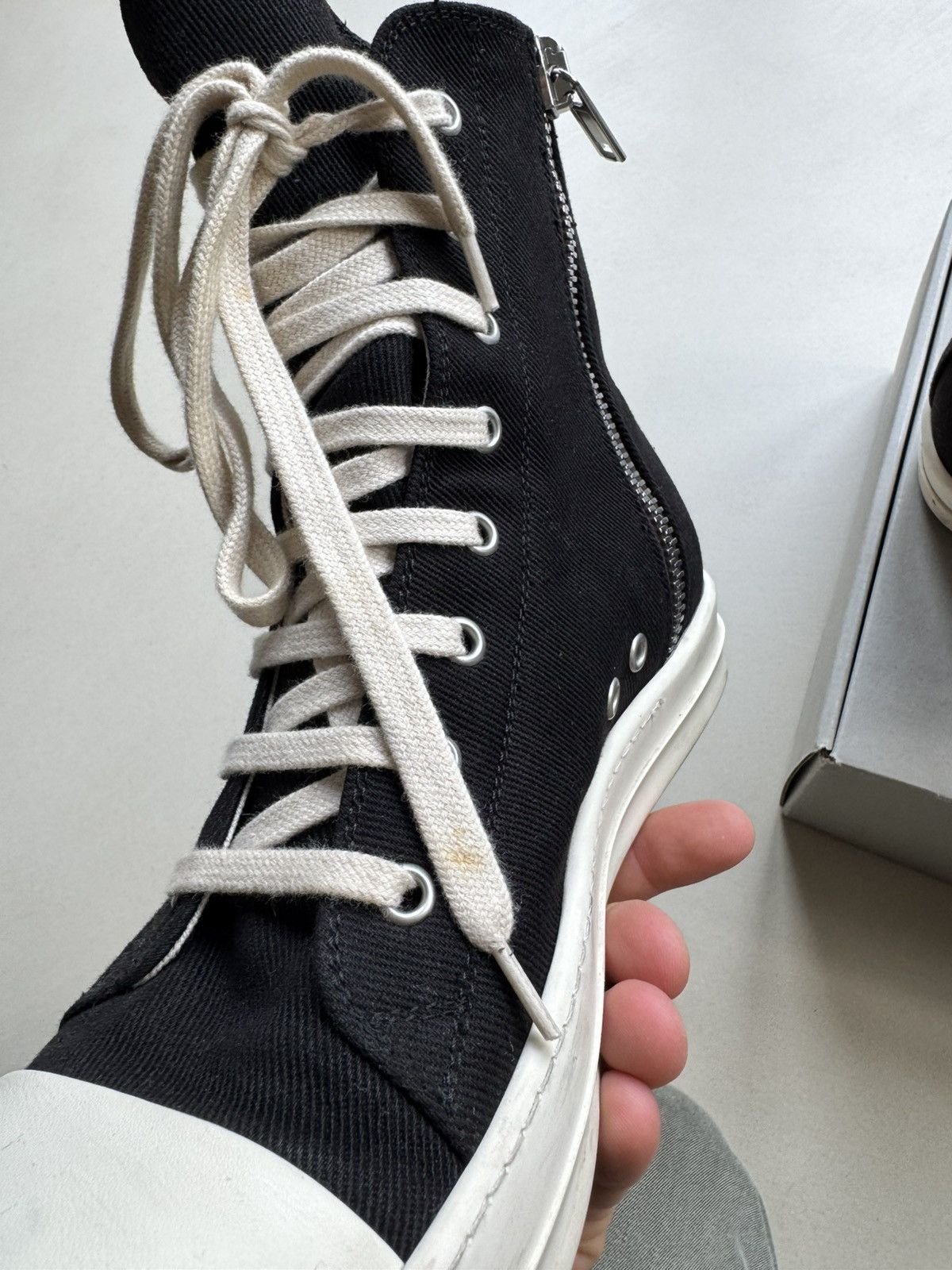 Gucci men’s slip ons (bee and star)