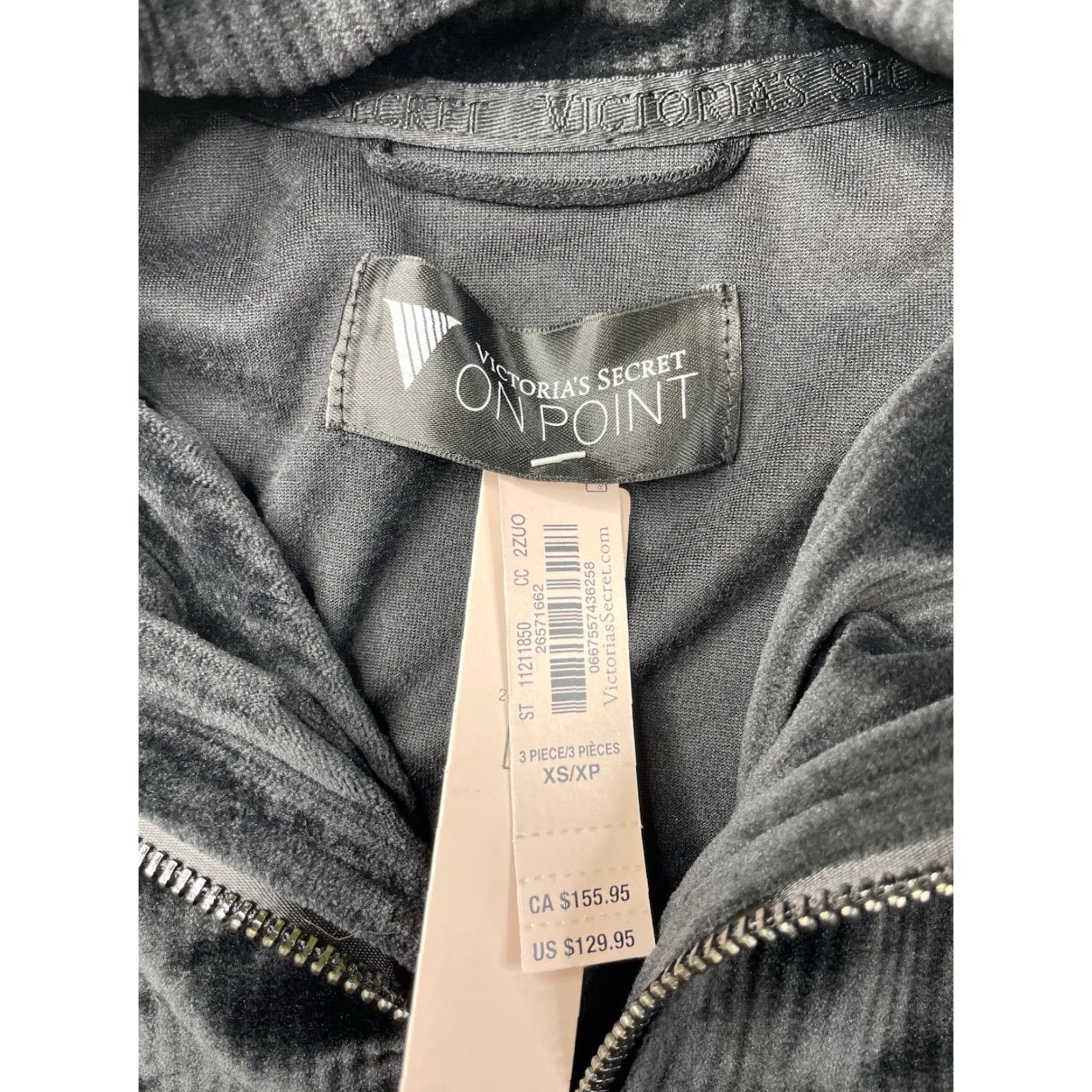 Victoria's Secret NWT Victoria's Secret Tracksuit 2 Piece Velour Black XS Womens On Point Y2K Victoria's Secret Tracksuit Black Velour 2 Piece Set Womens XS Size XS / US 0-2 / IT 36-38 - 4 Thumbnail