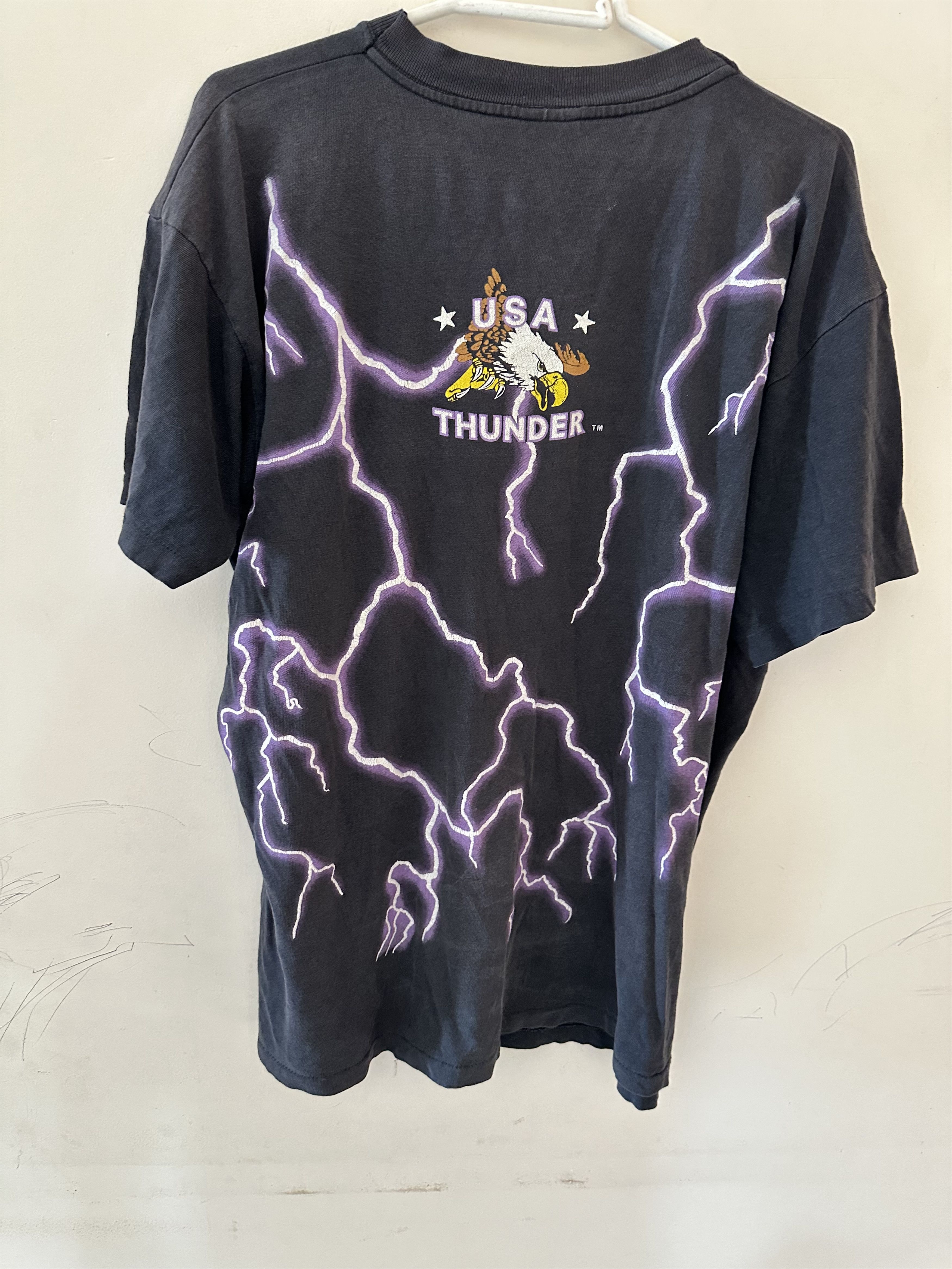 Vintage Vintage USA Thunder Tribal Warrior Lightning Graphic Tee Size US XL / EU 56 / 4 - 6 Thumbnail