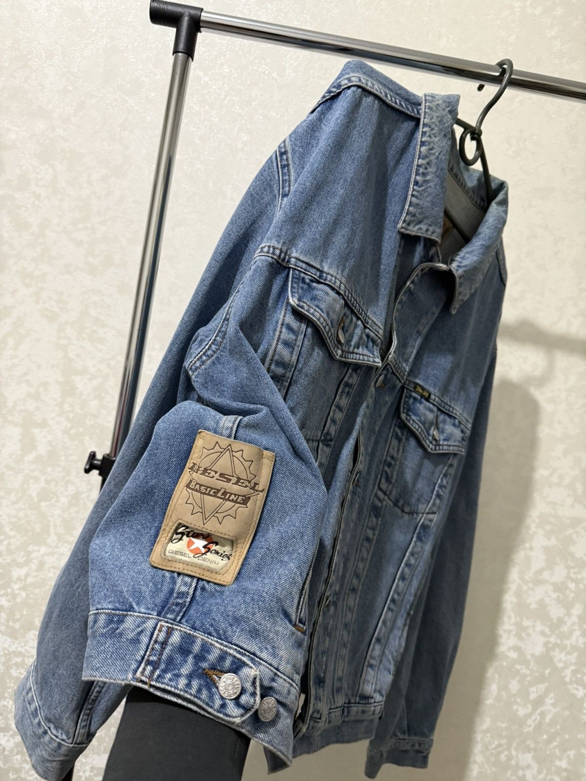 Diesel VINTAGE DIESEL DENIM JEANS JACKET TRUCKER BLUE Y2K MENS Size US XL / EU 56 / 4 - 2 Thumbnail