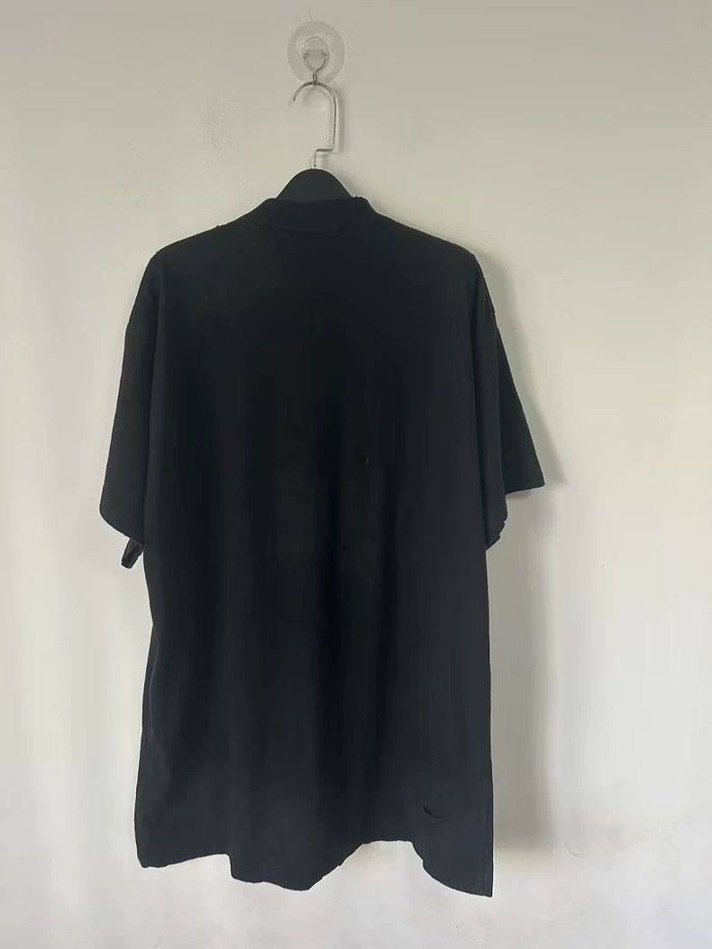 Balenciaga Balenciaga Mud dyed old Manchester United short sleeve T b Size US S / EU 44-46 / 1 - 2 Thumbnail